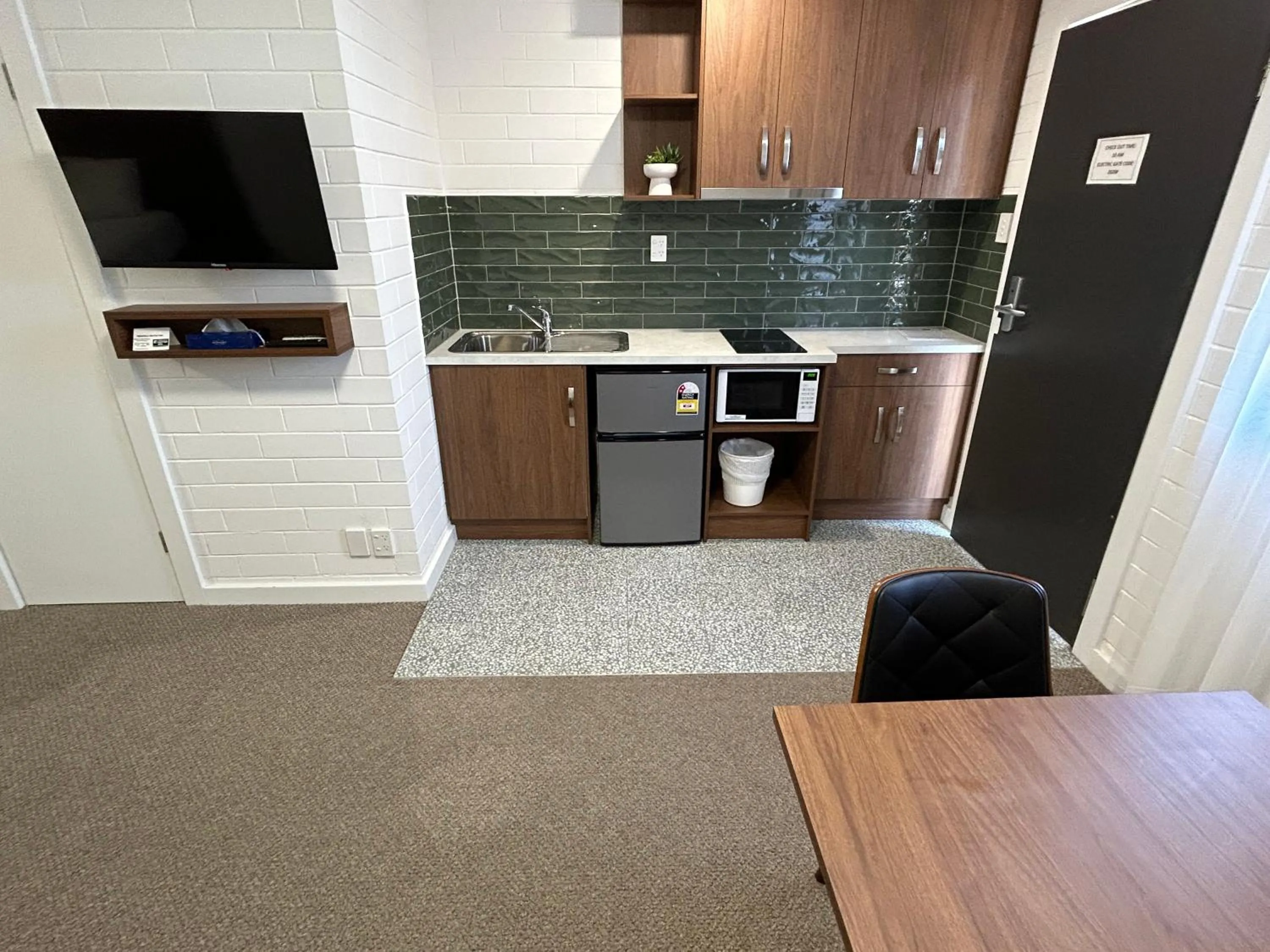Kitchen or kitchenette in Frewville Motor Inn