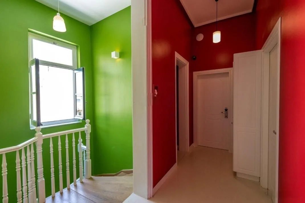 Property building in City Circus Athens