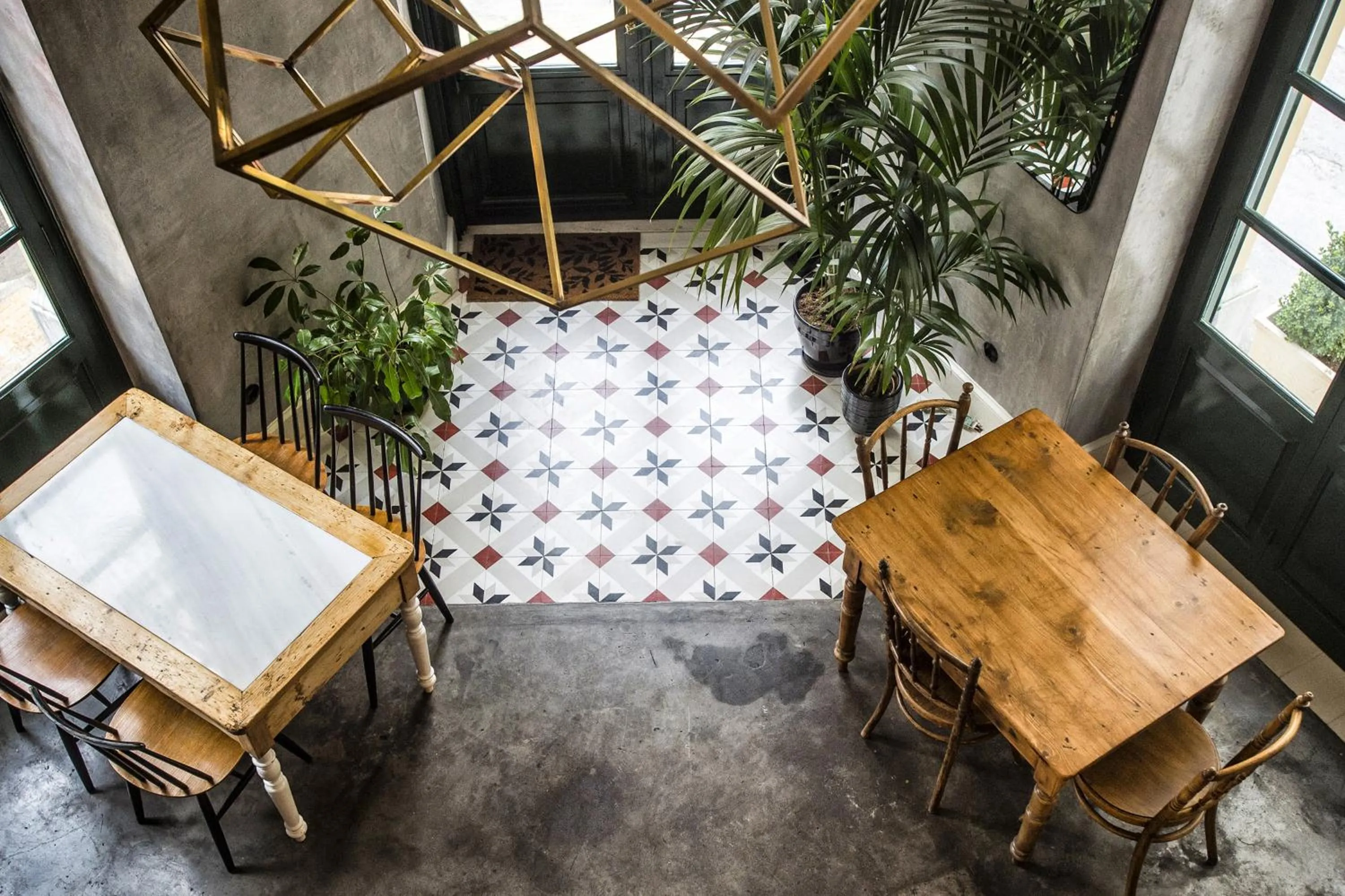 Restaurant/places to eat in City Circus Athens