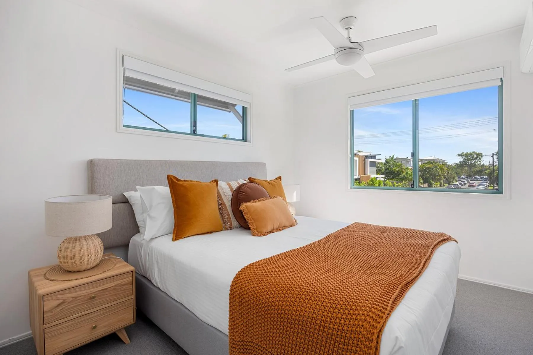 Bed in Terrapin Apartments