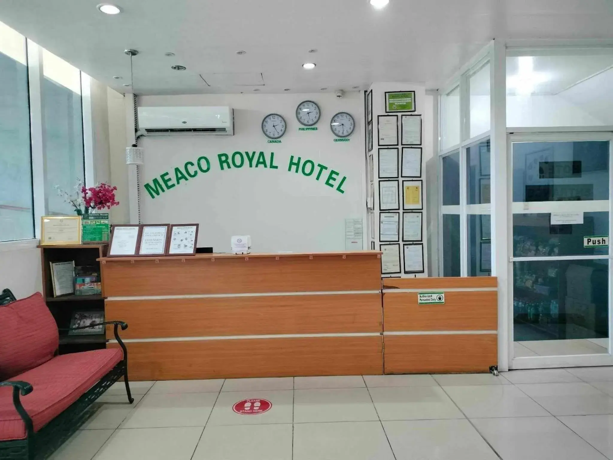 Lobby or reception in Meaco Royal Hotel - Batangas City Lobby or reception in Meaco Royal Hotel - Batangas City