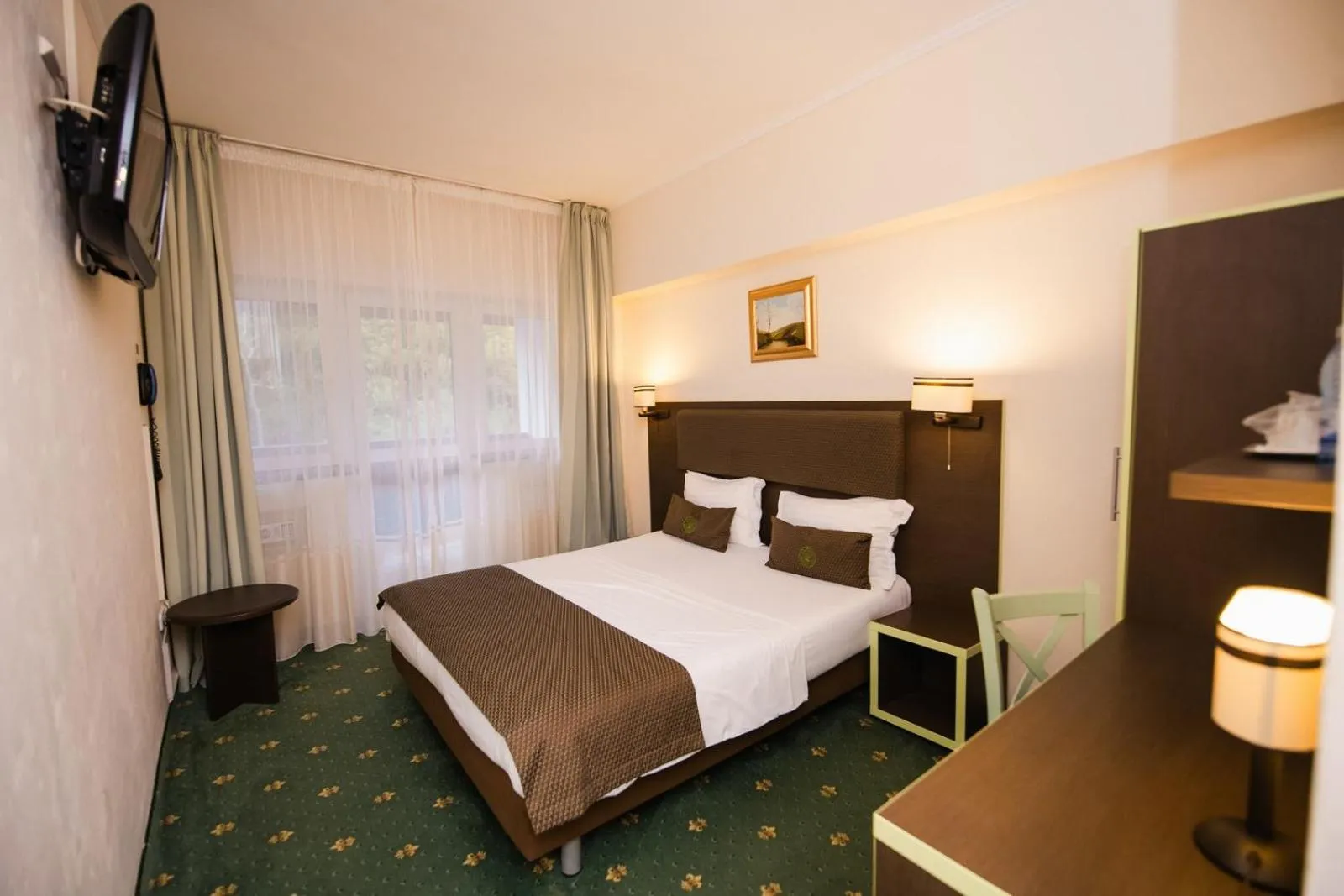 Photo of the whole room, Bed in Hotel Fantanita Haiducului