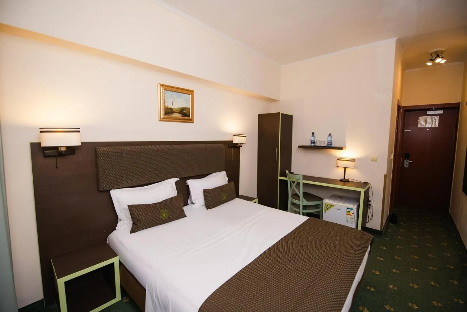 Photo of the whole room, Bed in Hotel Fantanita Haiducului