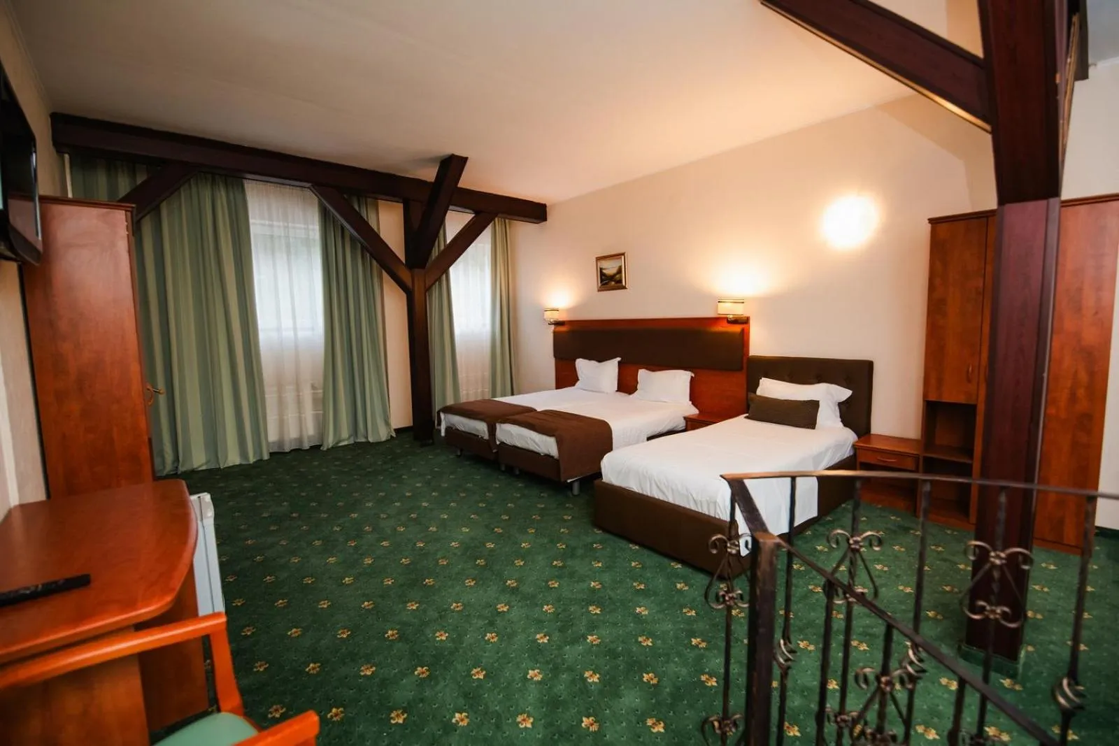 Photo of the whole room, Bed in Hotel Fantanita Haiducului