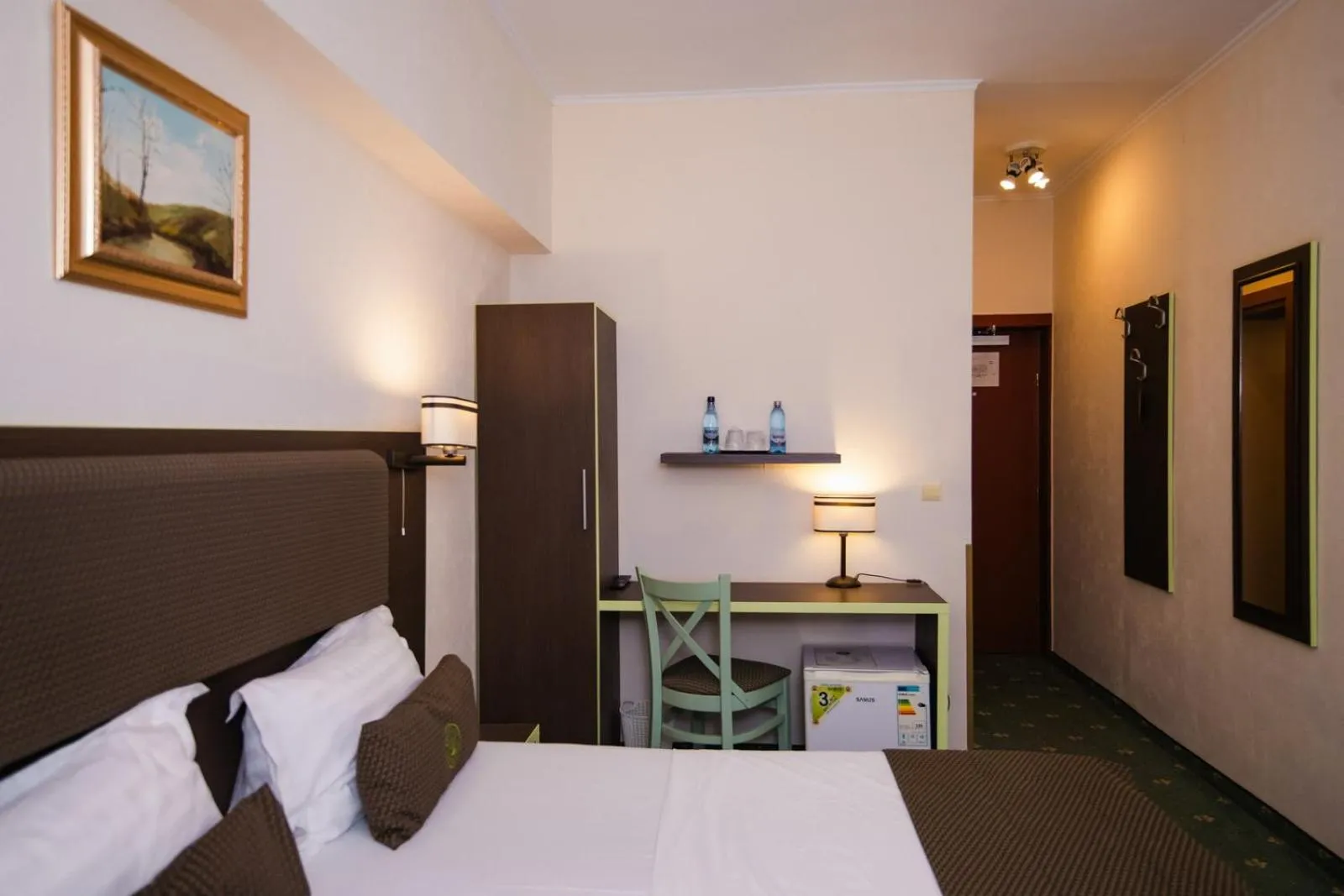 Photo of the whole room, Bed in Hotel Fantanita Haiducului