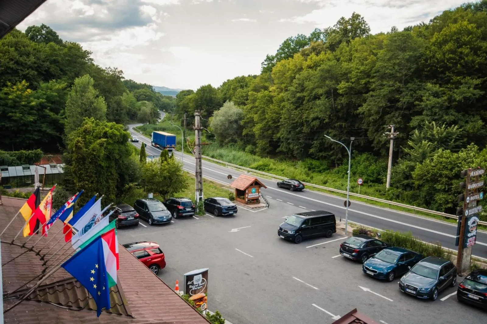 Mountain view in Hotel Fantanita Haiducului