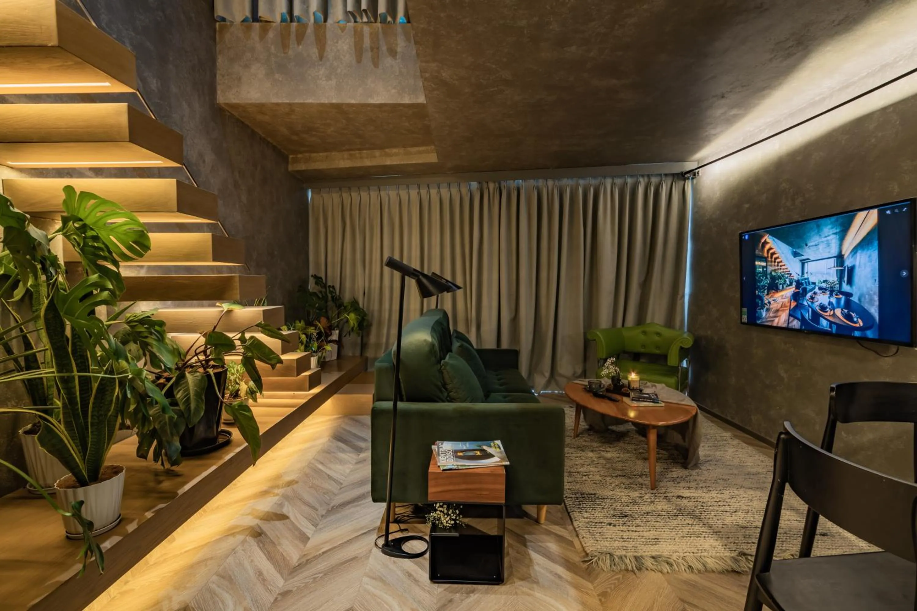 TV and multimedia in Colline Dalat