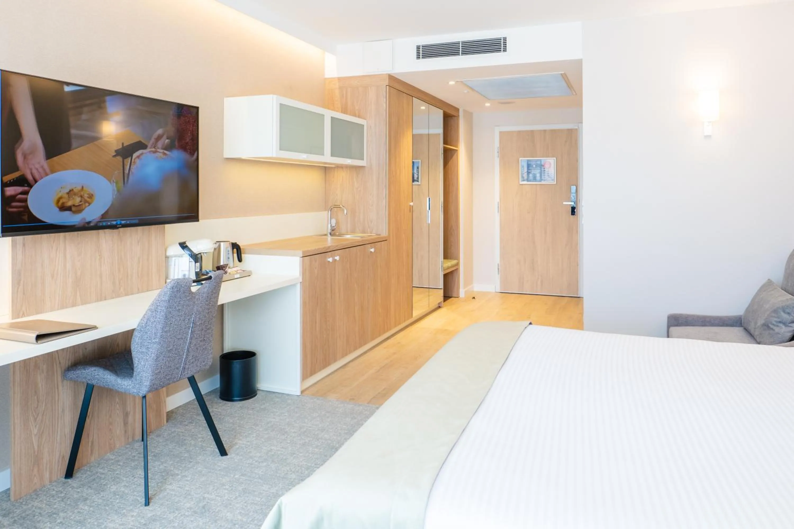 Bed in AQUA RESORT by Bel Mare