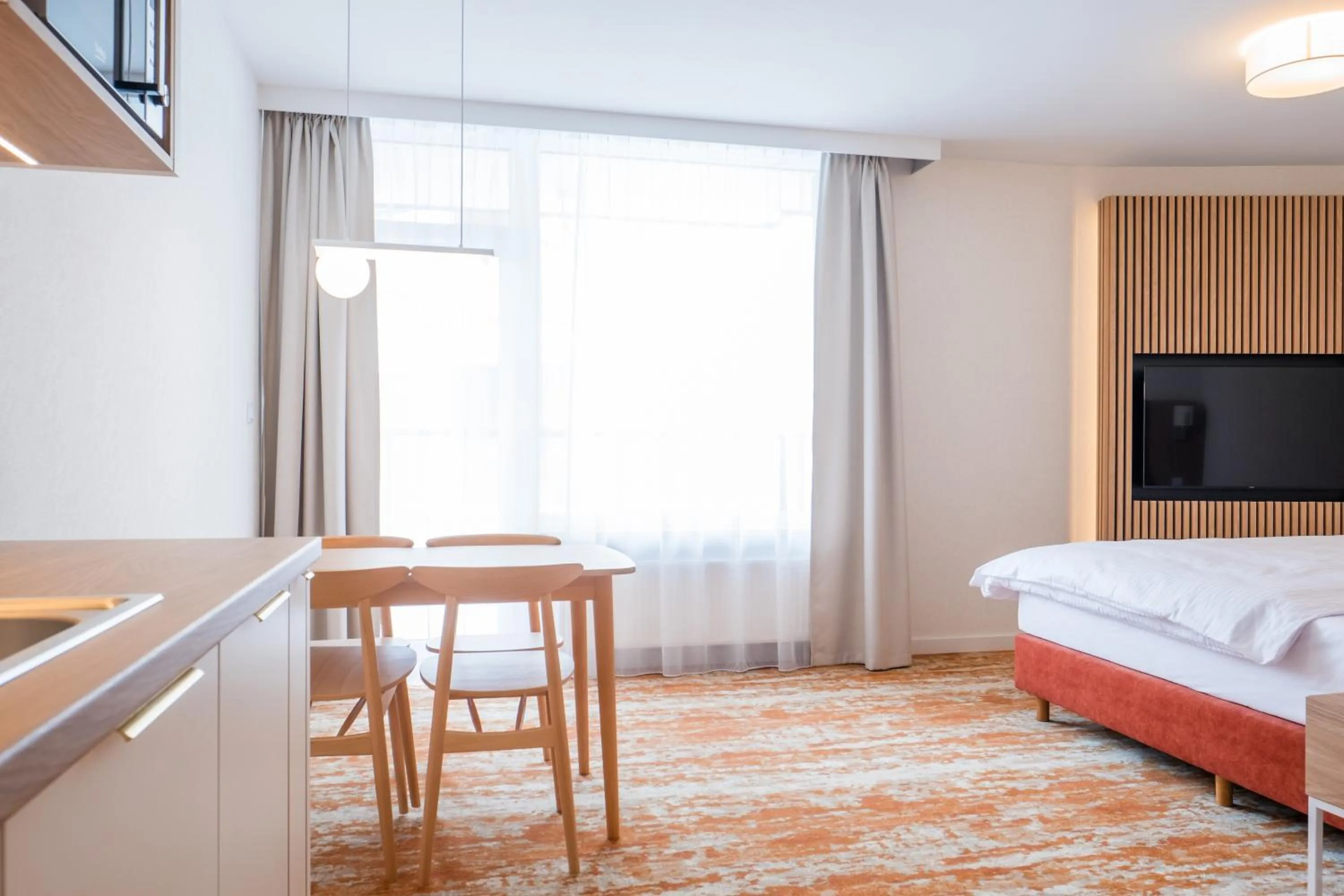 TV and multimedia, Bed in AQUA RESORT by Bel Mare