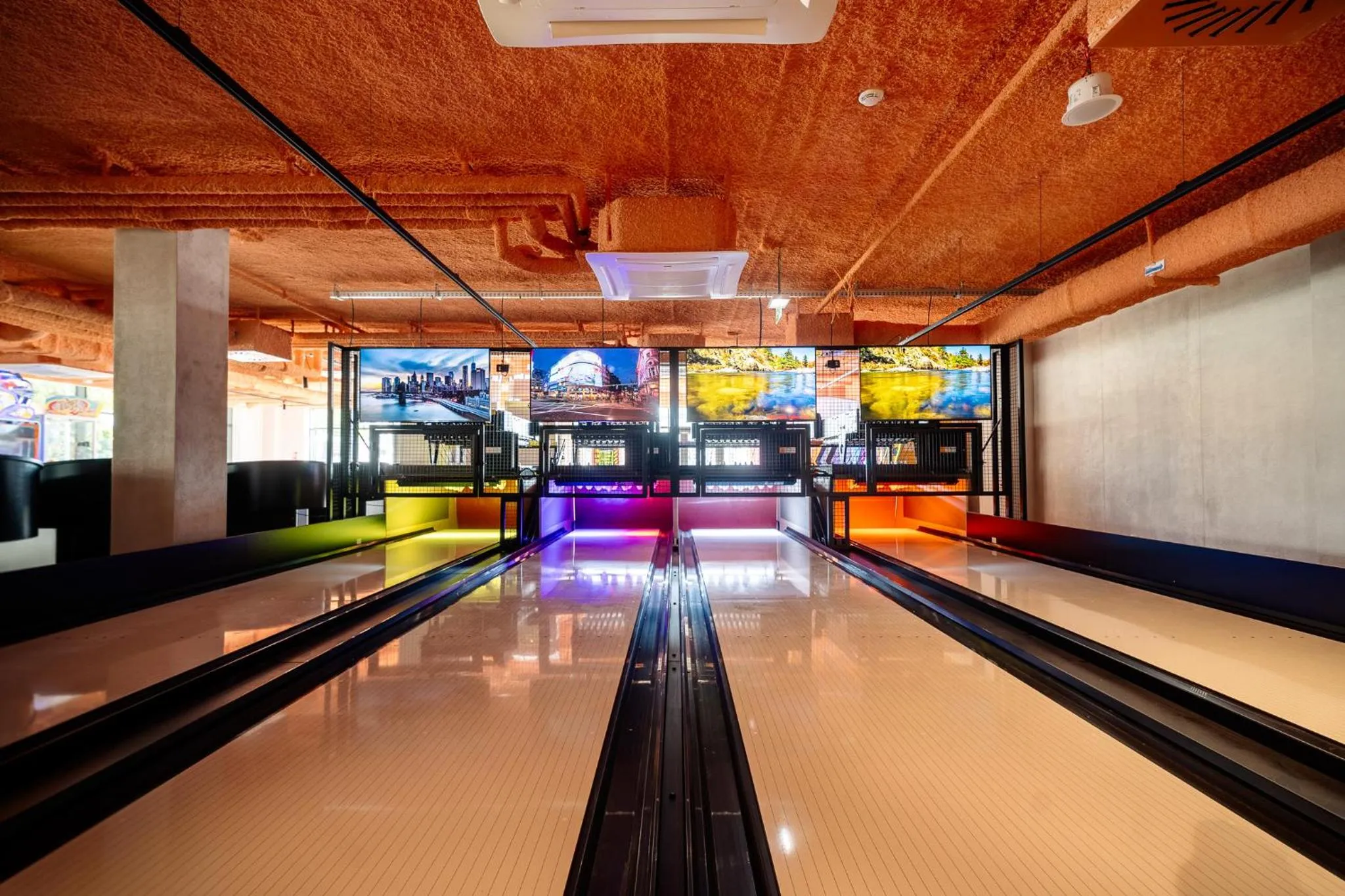 Bowling in AQUA RESORT by Bel Mare