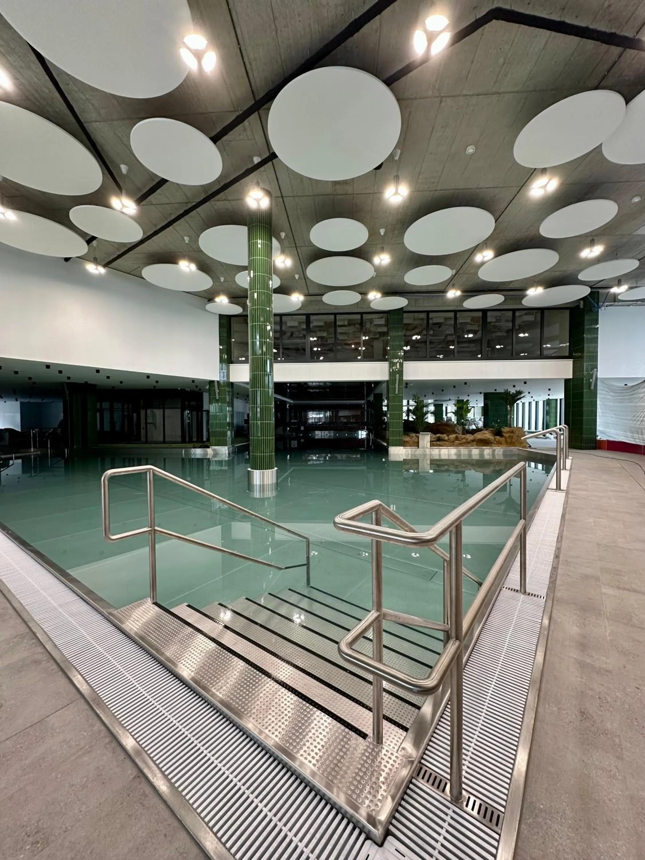 Swimming pool in AQUA RESORT by Bel Mare