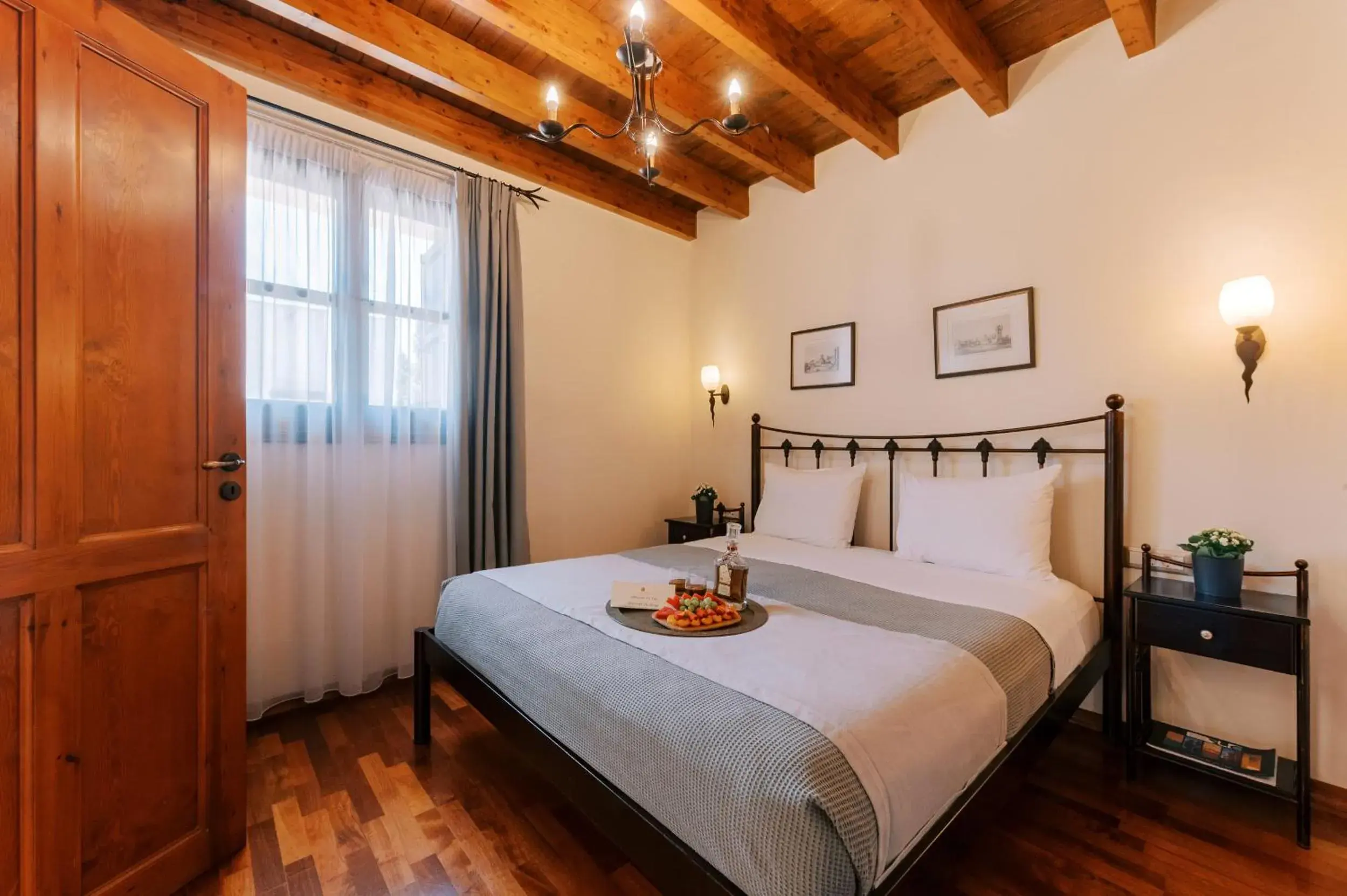 Bed in Zacosta Villa - a Heritage Hotel Bed in Zacosta Villa - a Heritage Hotel