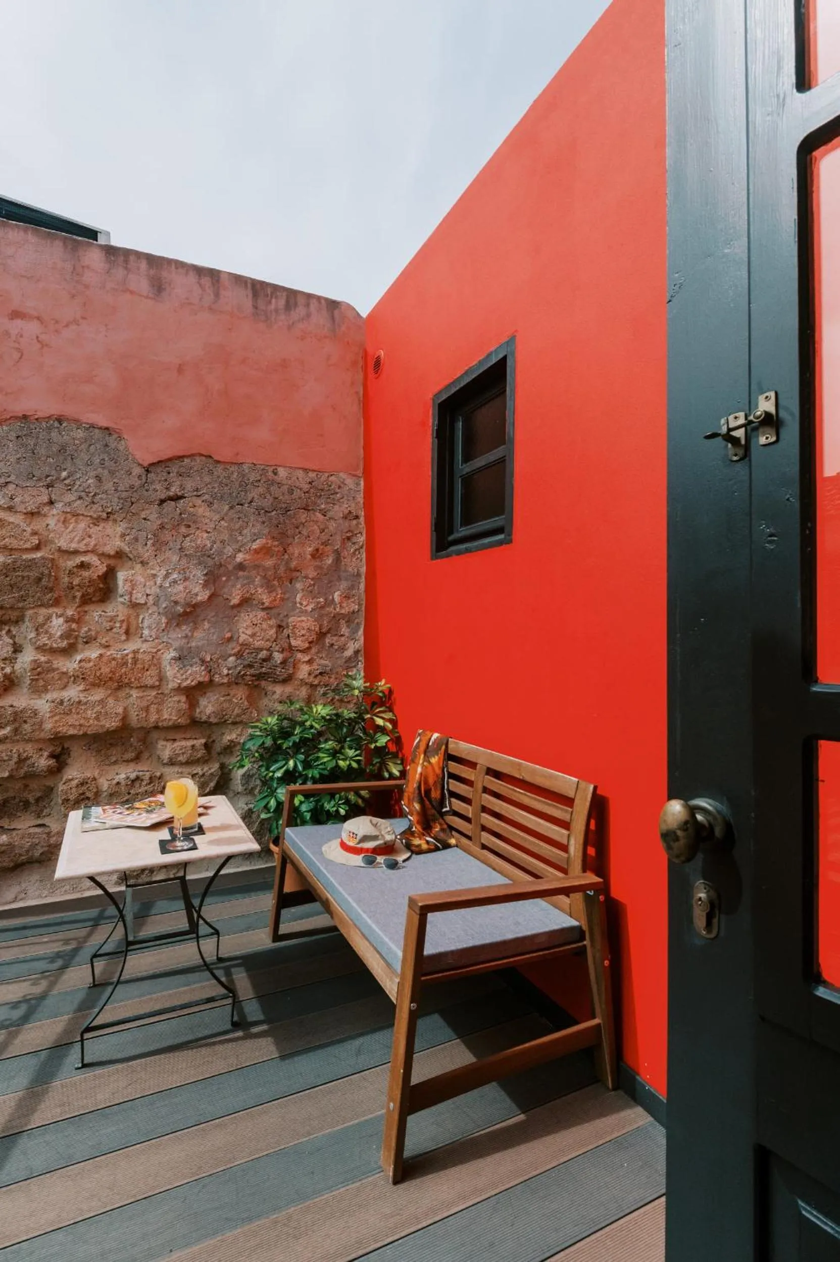 Balcony/Terrace in Zacosta Villa Hotel