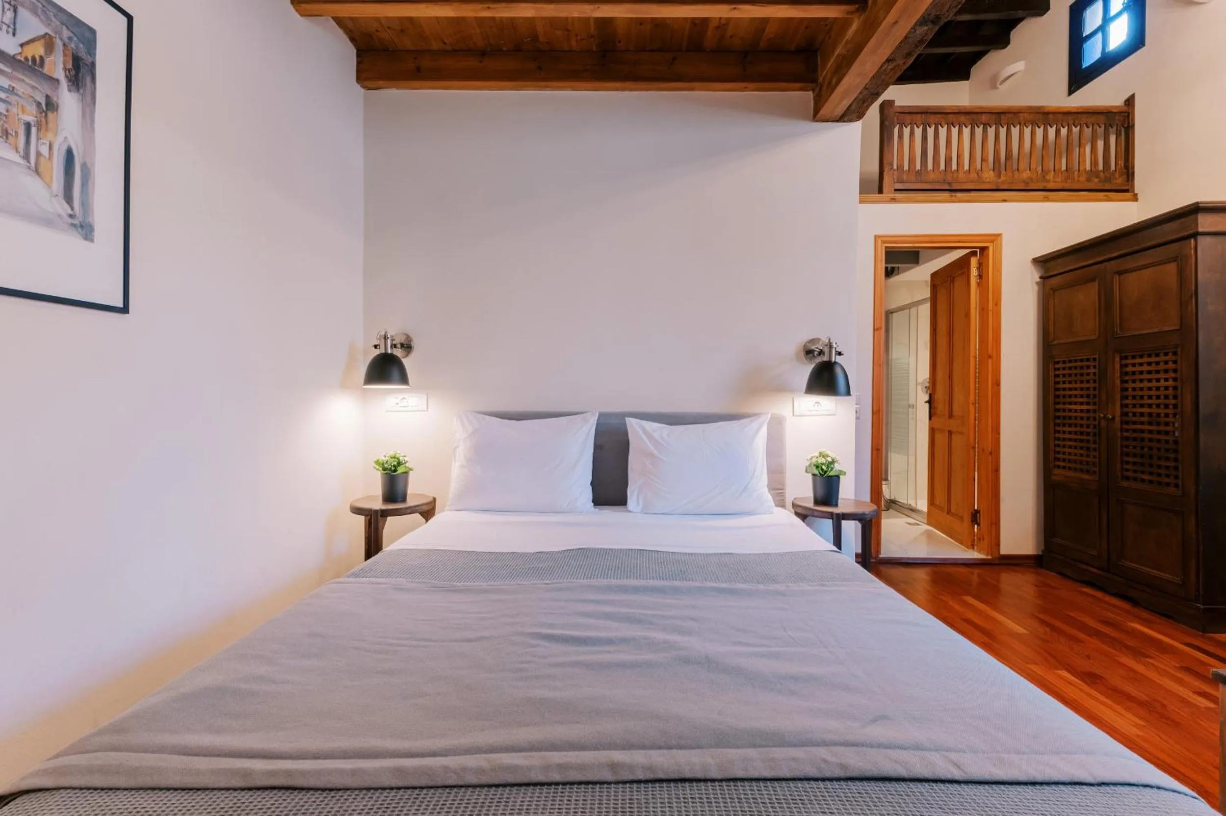 Bed in Zacosta Villa Hotel