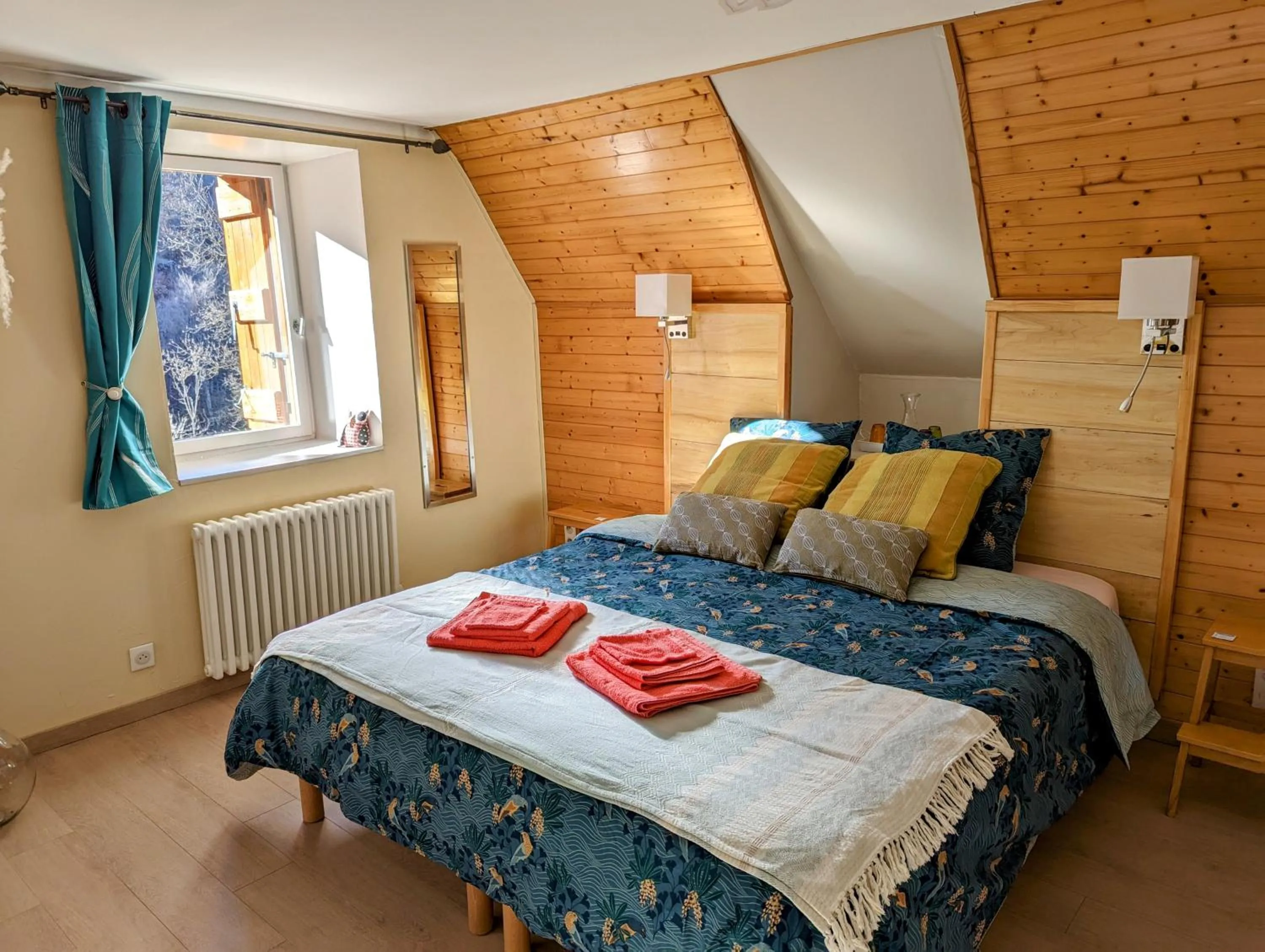 Bedroom, Bed in Chambres d'hôtes Le Lepadou-Bas