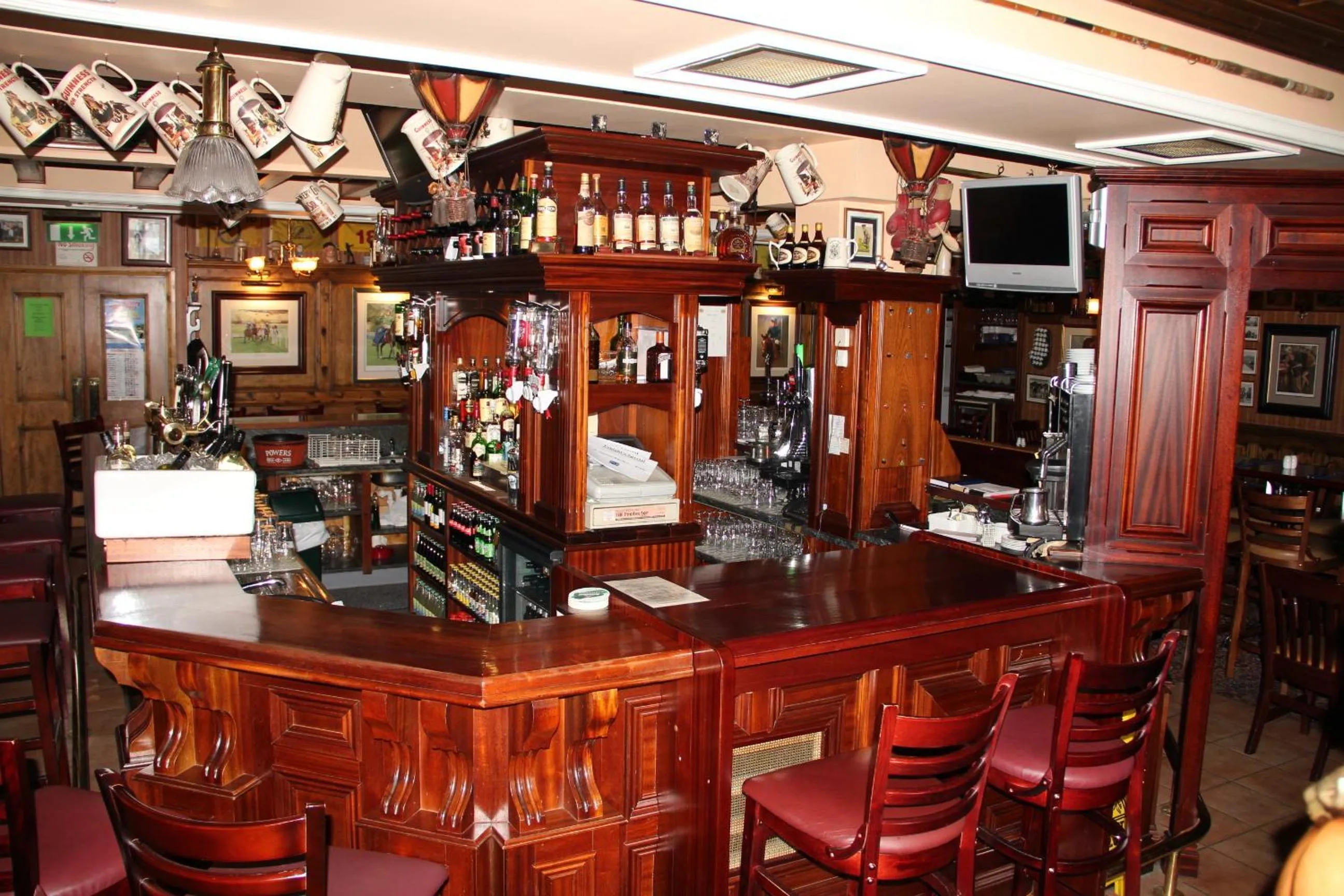 Lobby or reception in McSweeney Arms Hotel