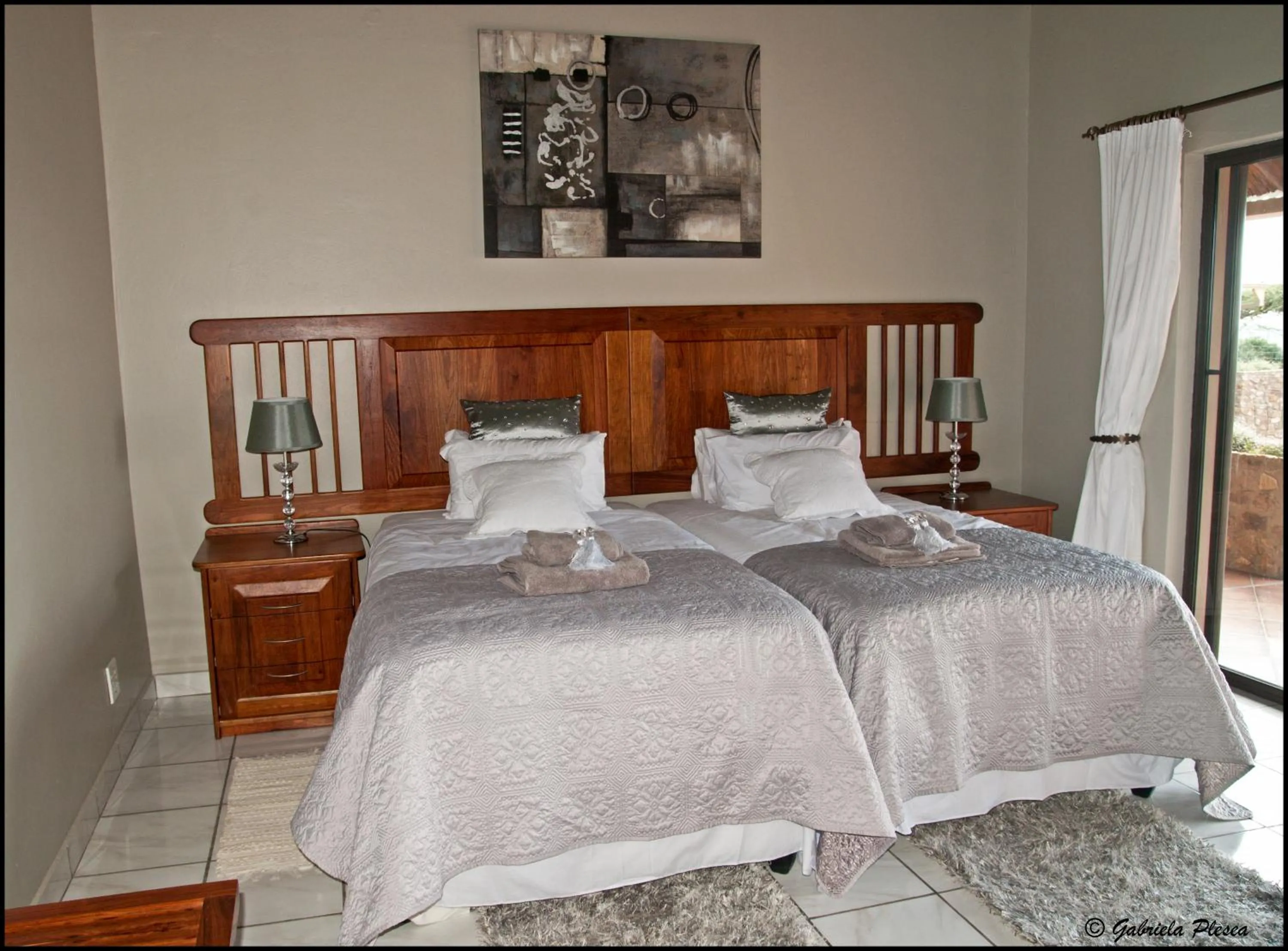 Bed in Aloe View Rock Lodge