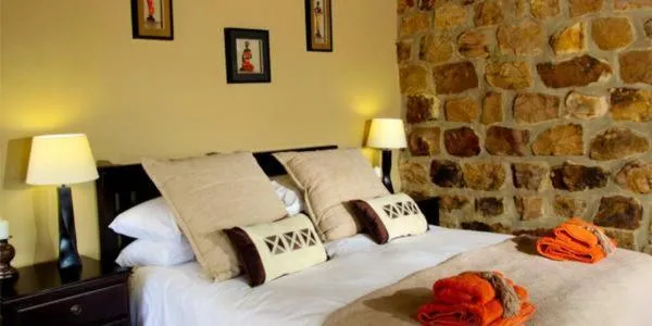 Bed in Aloe View Rock Lodge