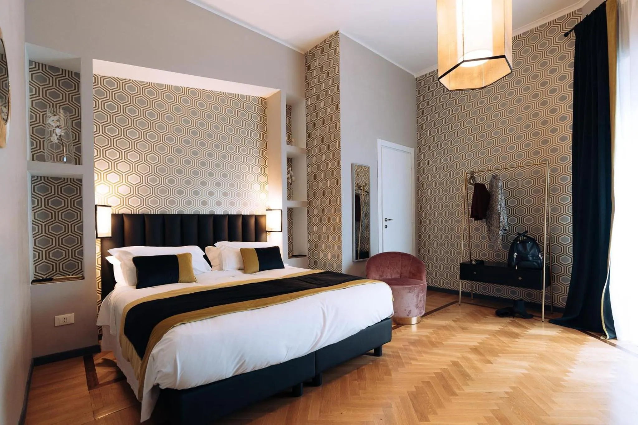 Bed in Mi Hotel Home