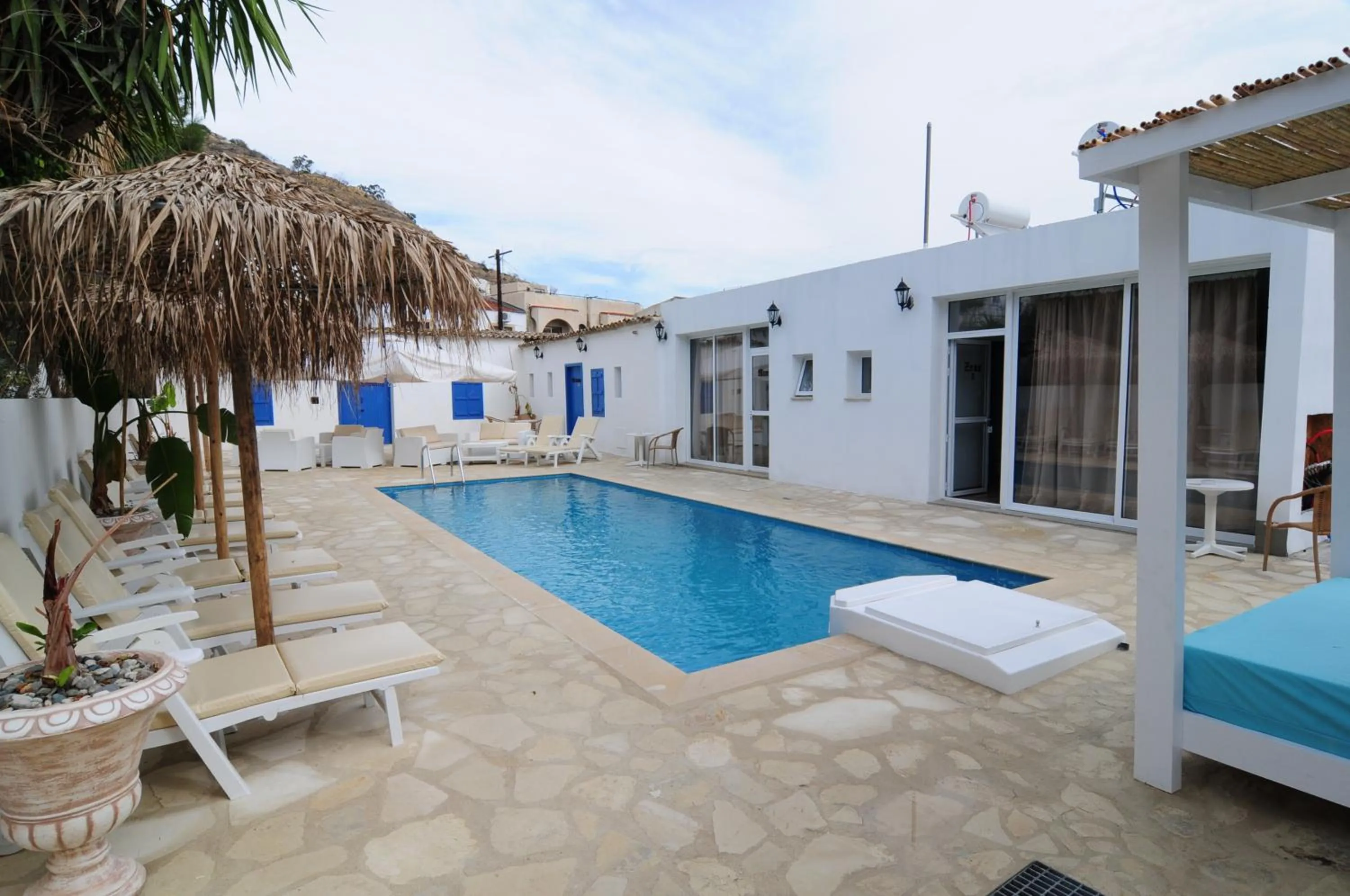 Garden in Lithos Studios