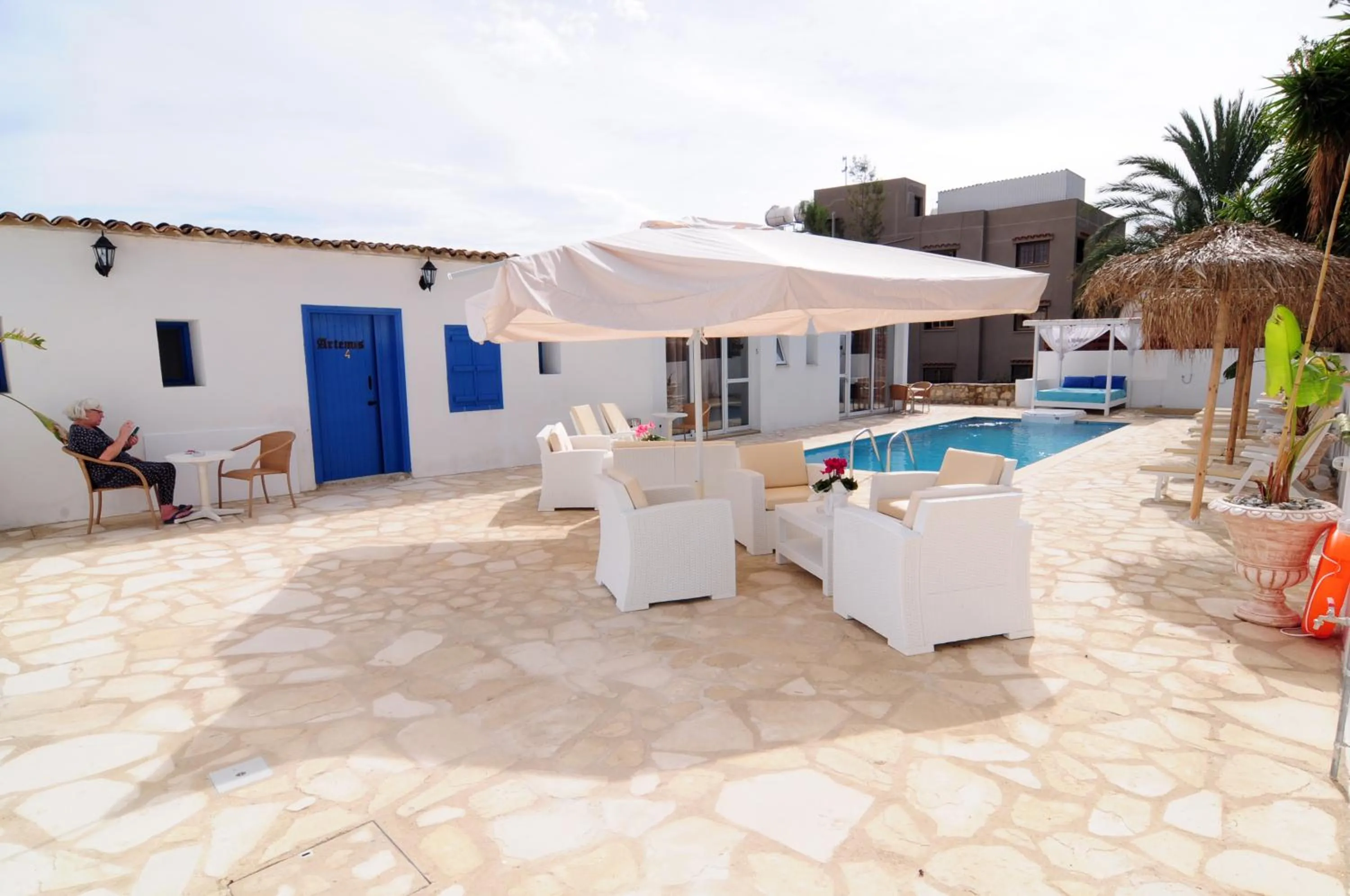 Patio in Lithos Studios