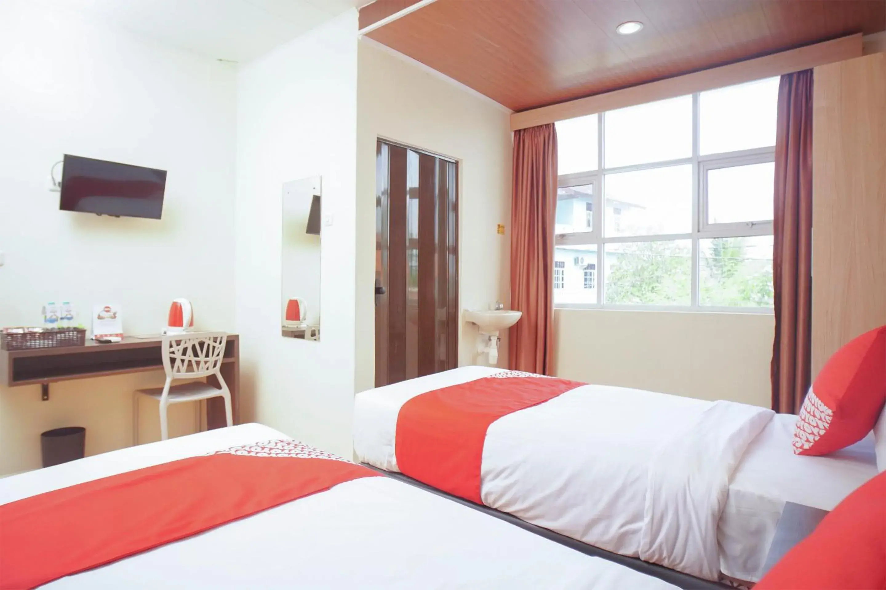 Bedroom in OYO 147 Hotel Winer Bedroom in OYO 147 Hotel Winer