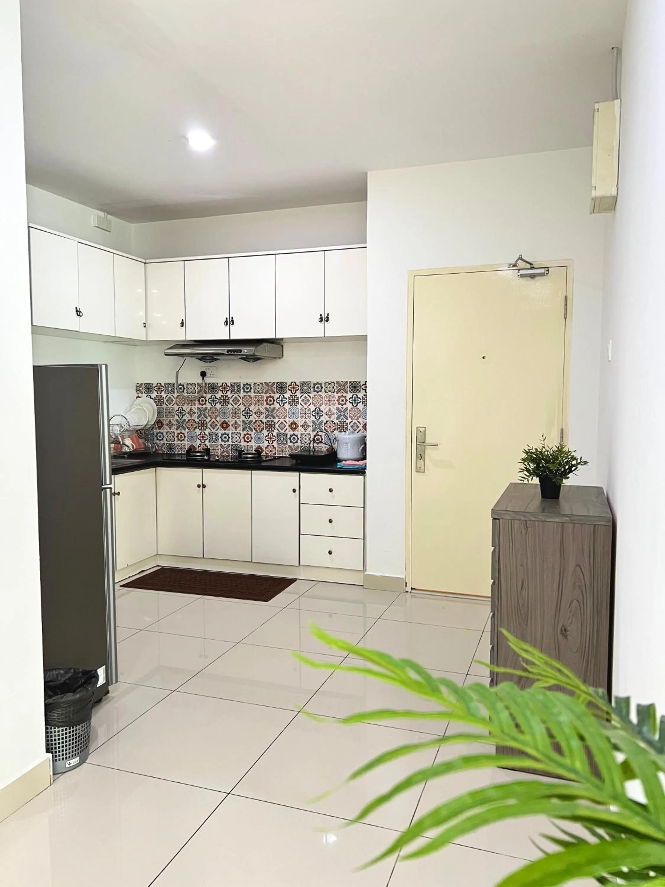 Kitchen or kitchenette in Mansion One by Sky Hive