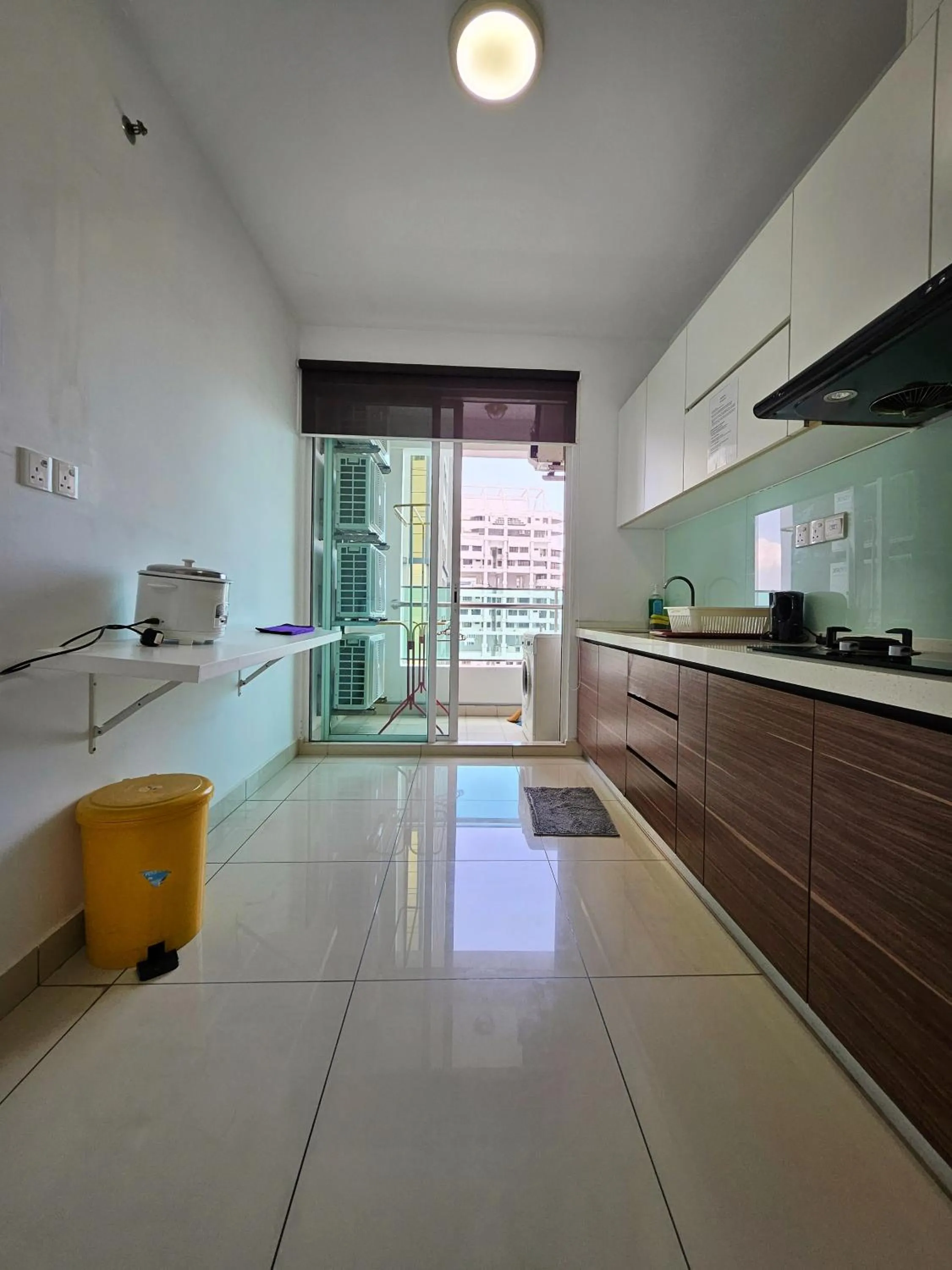 Kitchen or kitchenette in Mansion One by Sky Hive