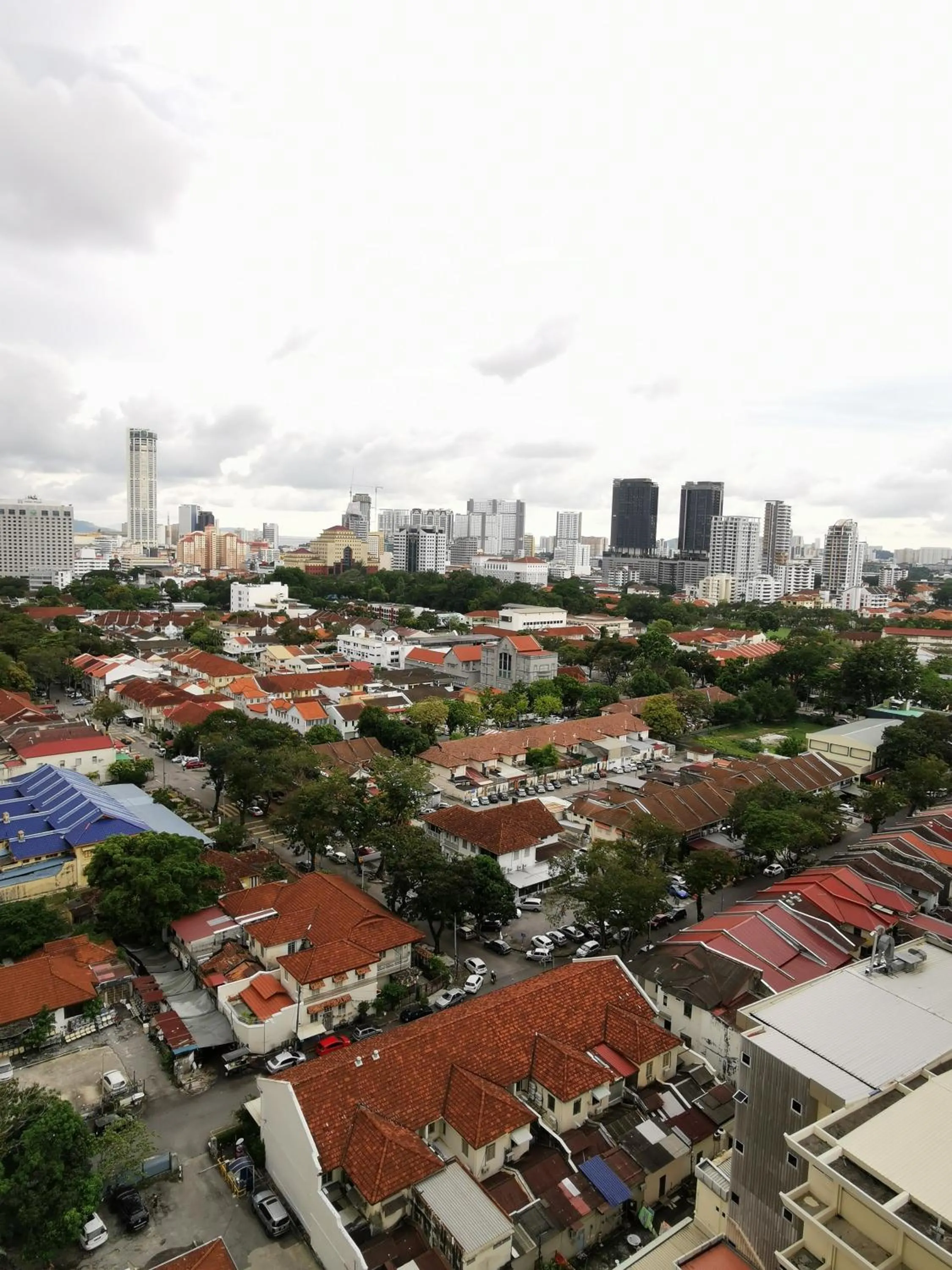 City view in Mansion One by Sky Hive