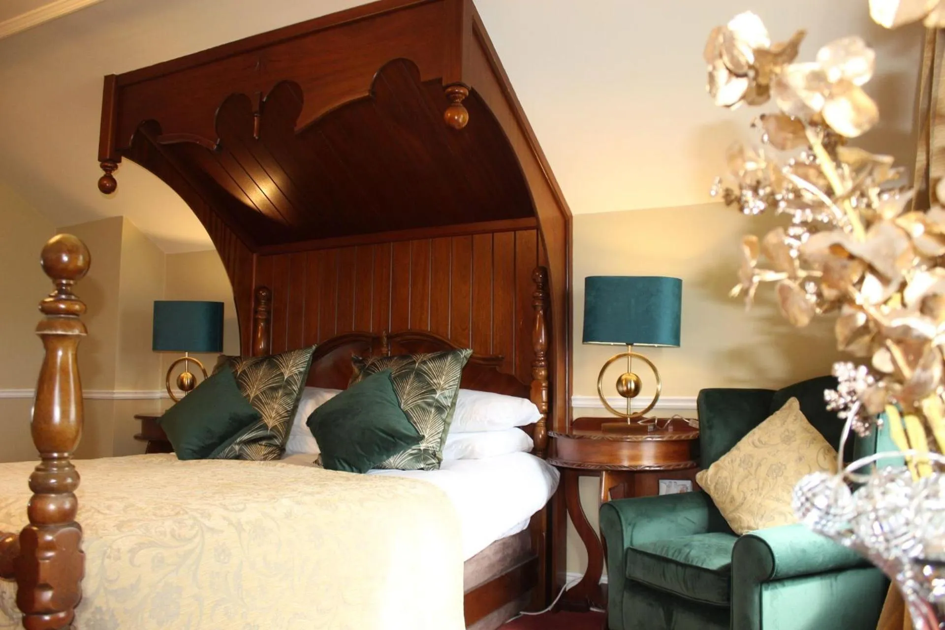 Bed in Aran View Country House and Lodge