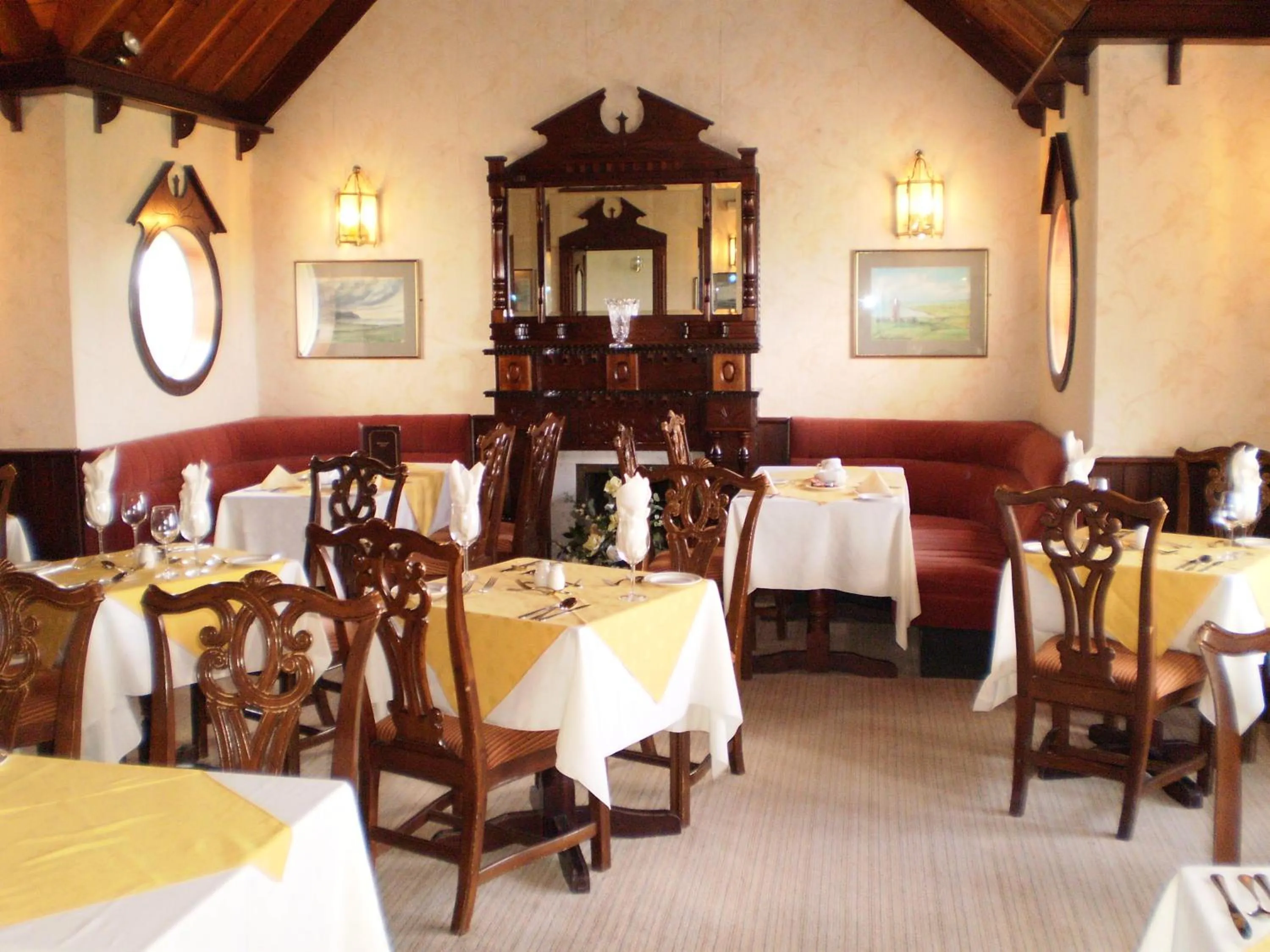 Restaurant/places to eat in Aran View Country House and Lodge