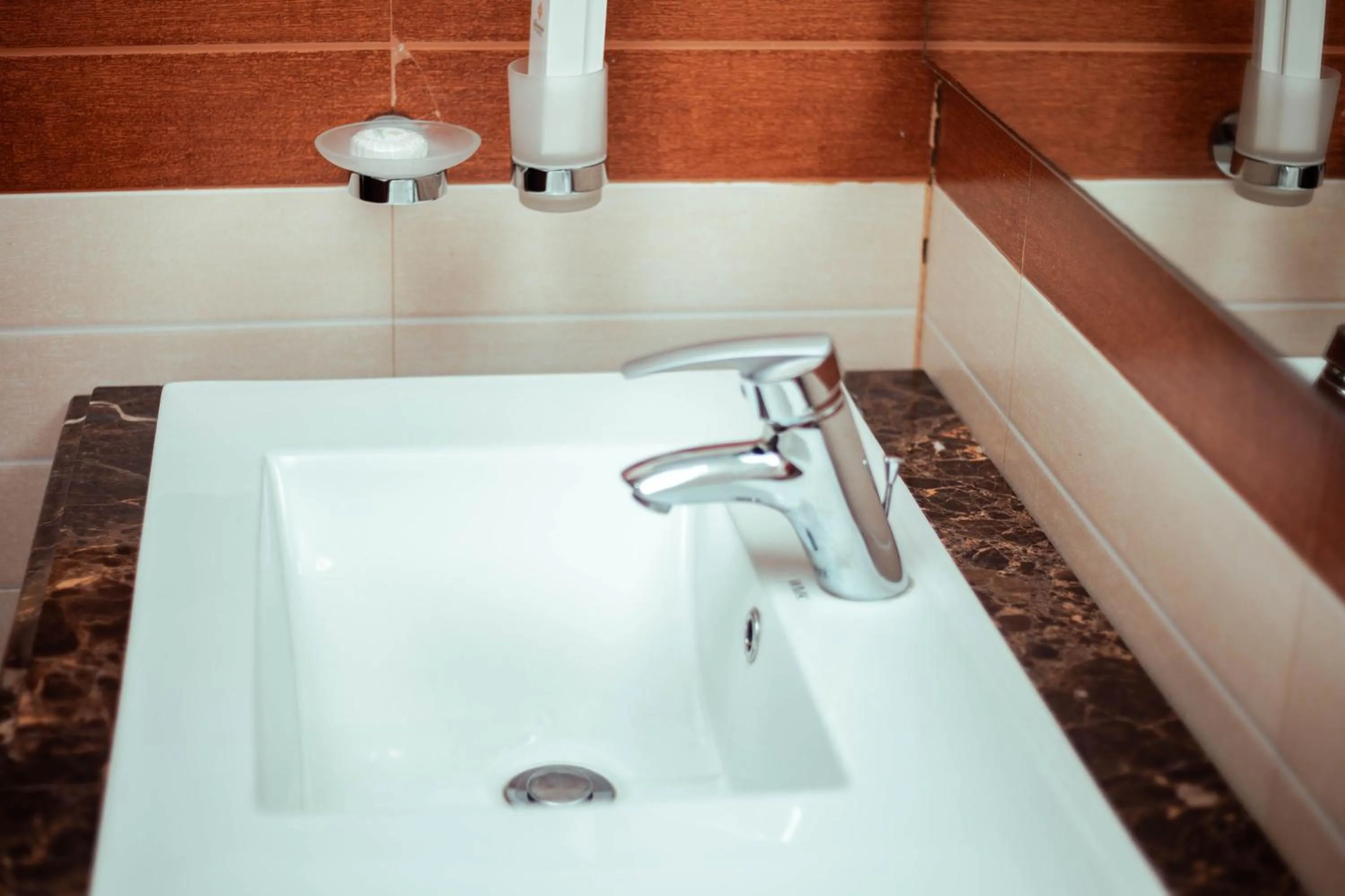 Bathroom in Crossroads Hotel Blantyre