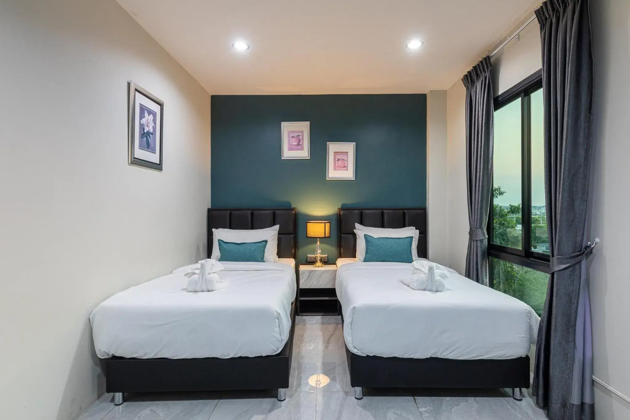 Twin Room in The Living Hotel SamutPrakan Twin Room in The Living Hotel SamutPrakan