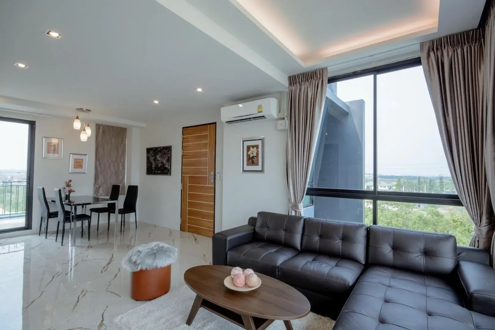 Living room in The Living Hotel SamutPrakan Living room in The Living Hotel SamutPrakan