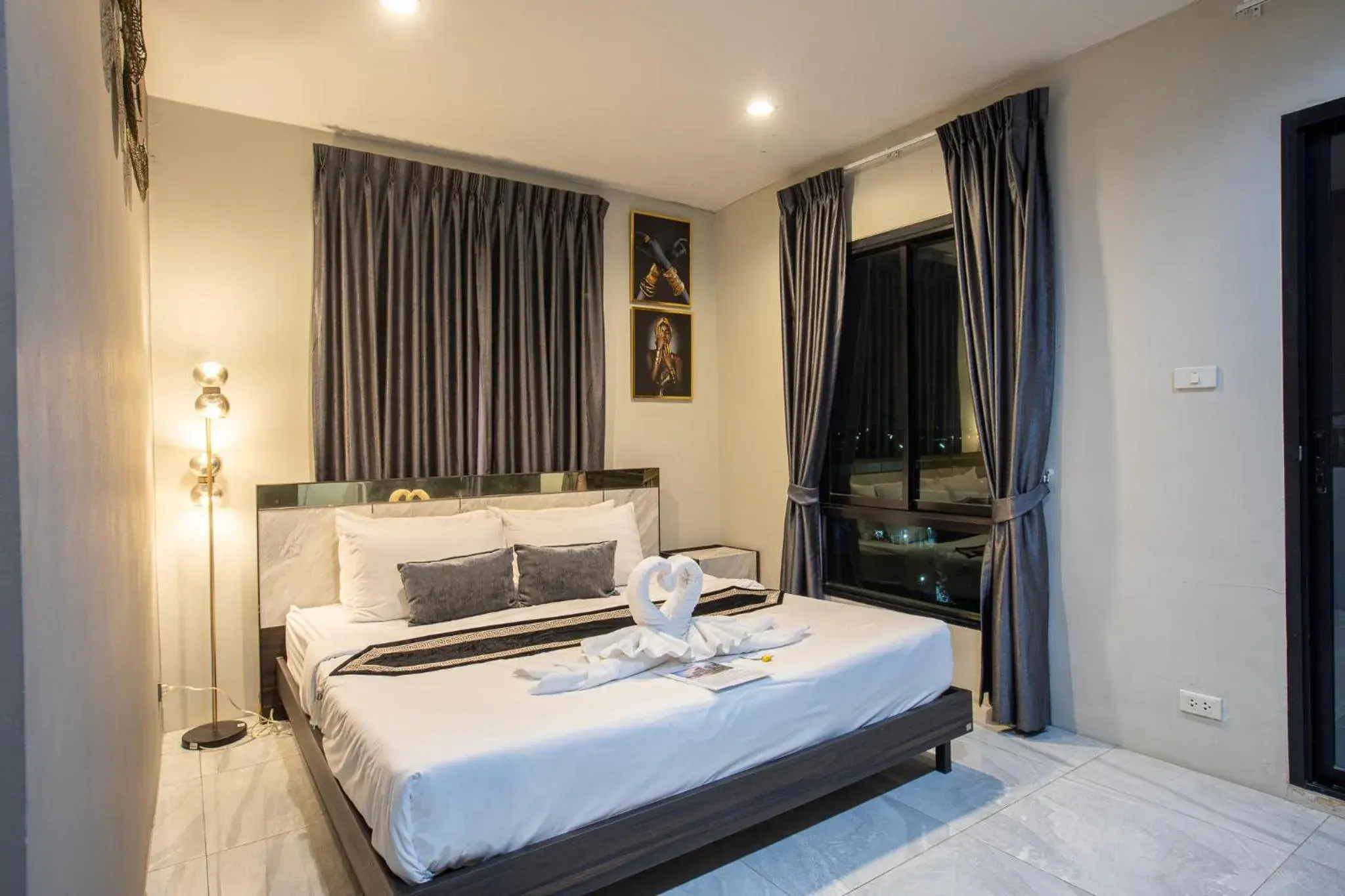 Deluxe Room in The Living Hotel SamutPrakan Deluxe Room in The Living Hotel SamutPrakan