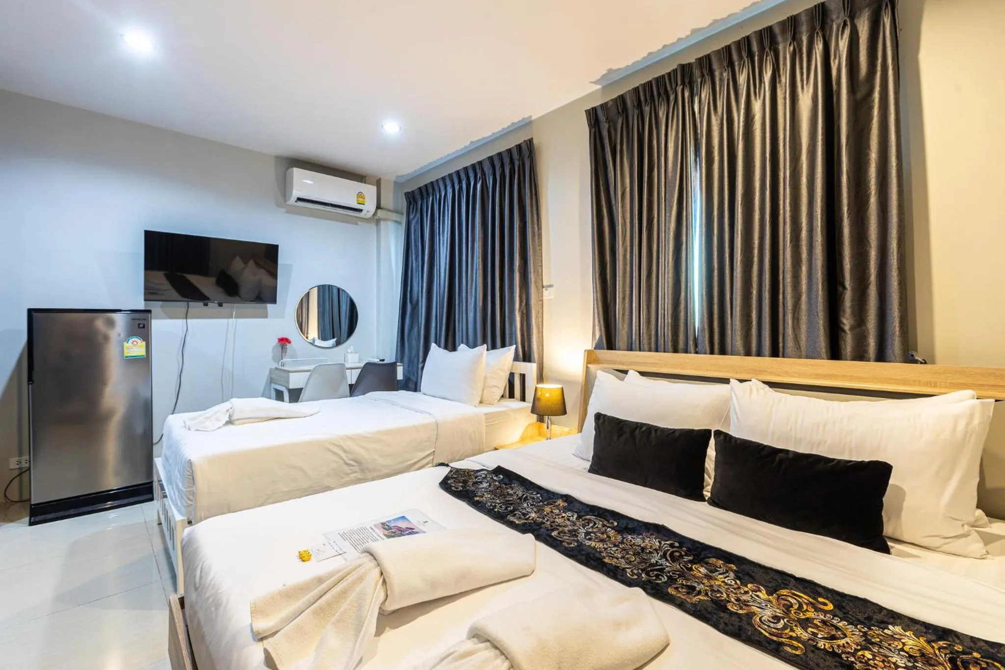 Bed in The Living Hotel SamutPrakan