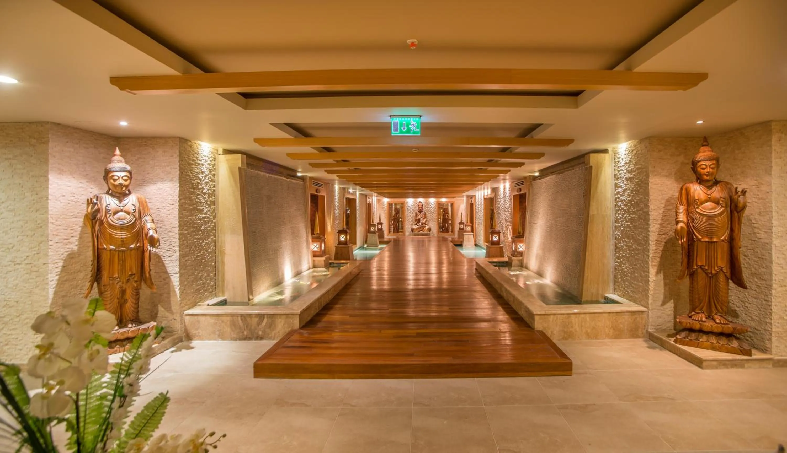 Spa and wellness centre/facilities in Starlight Resort Hotel