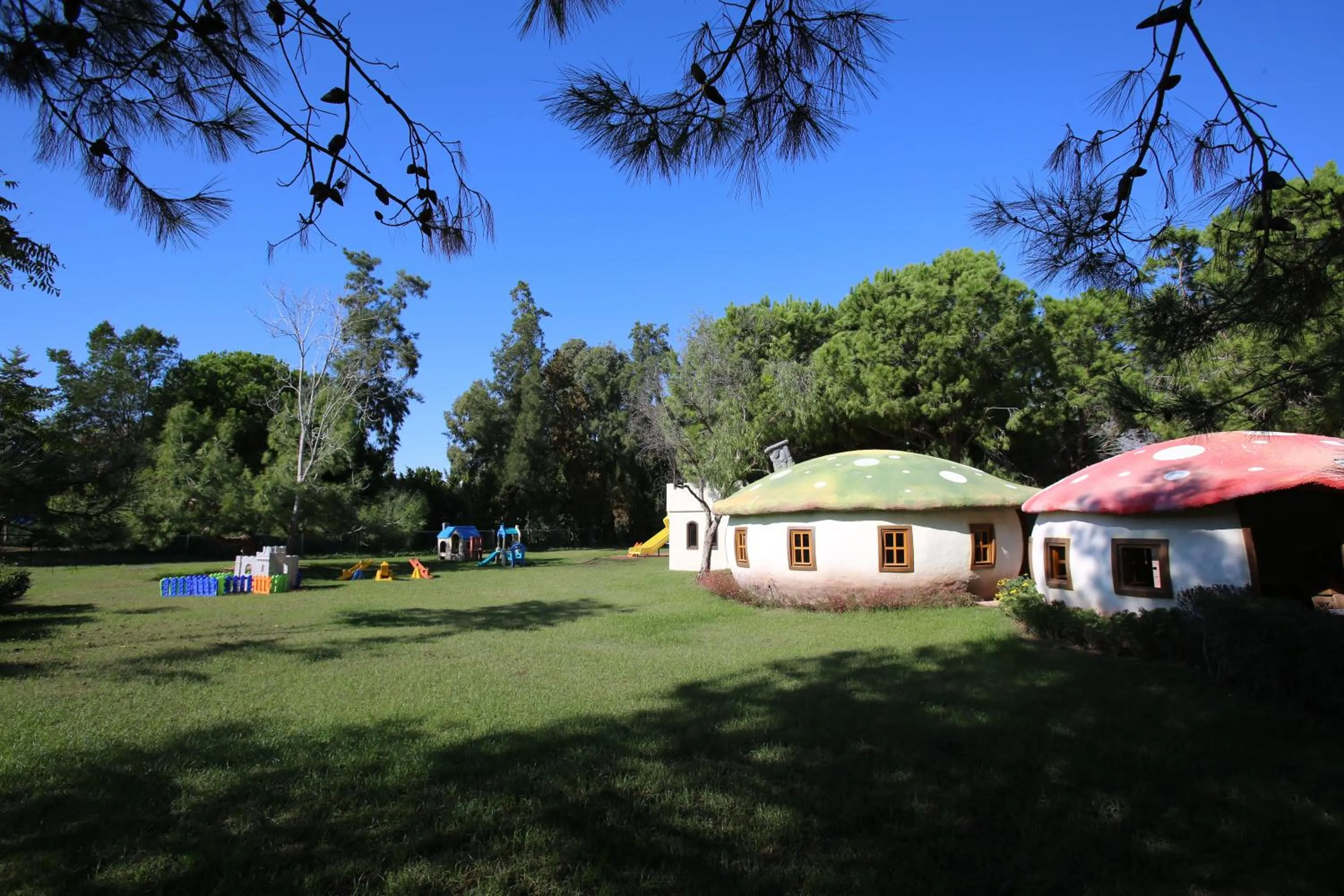 Children play ground in Starlight Resort Hotel