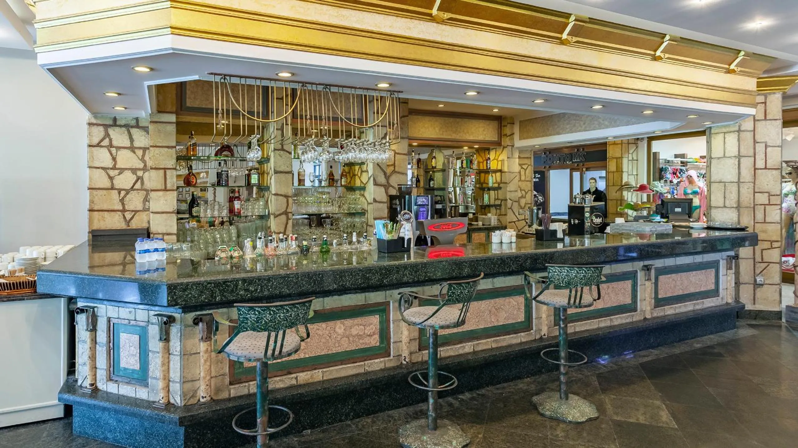 Lounge or bar in Starlight Resort Hotel
