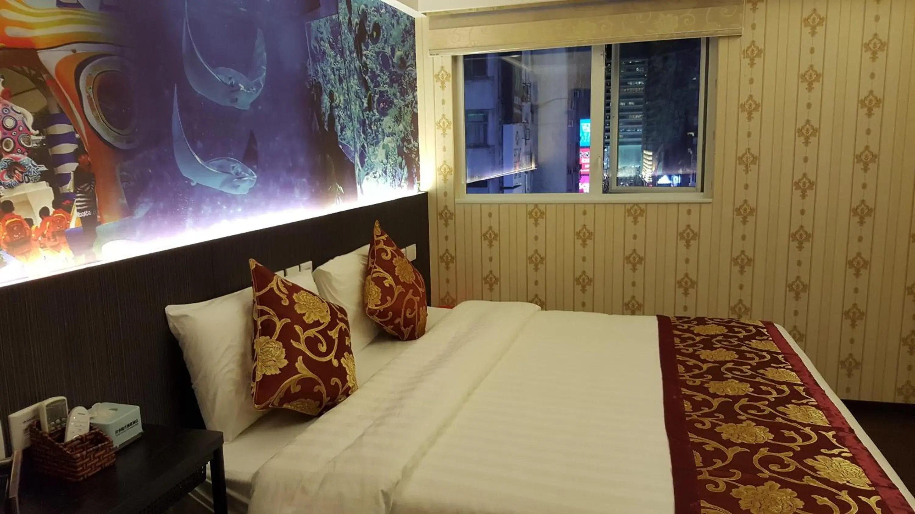 Bedroom, Bed in Whole Sunshine International Guest House Bedroom, Bed in Whole Sunshine International Guest House