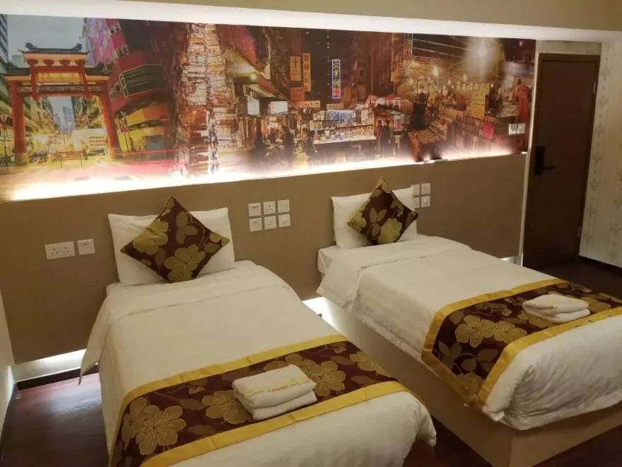 Bedroom, Bed in Whole Sunshine International Guest House