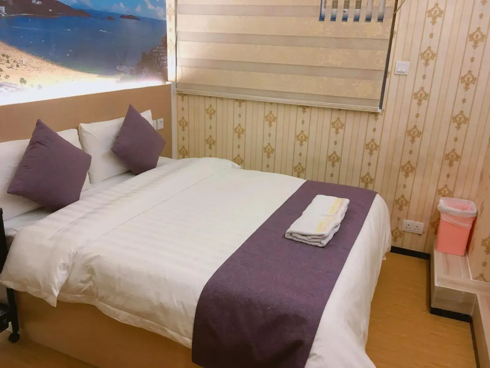 Bedroom, Bed in Whole Sunshine International Guest House Bedroom, Bed in Whole Sunshine International Guest House