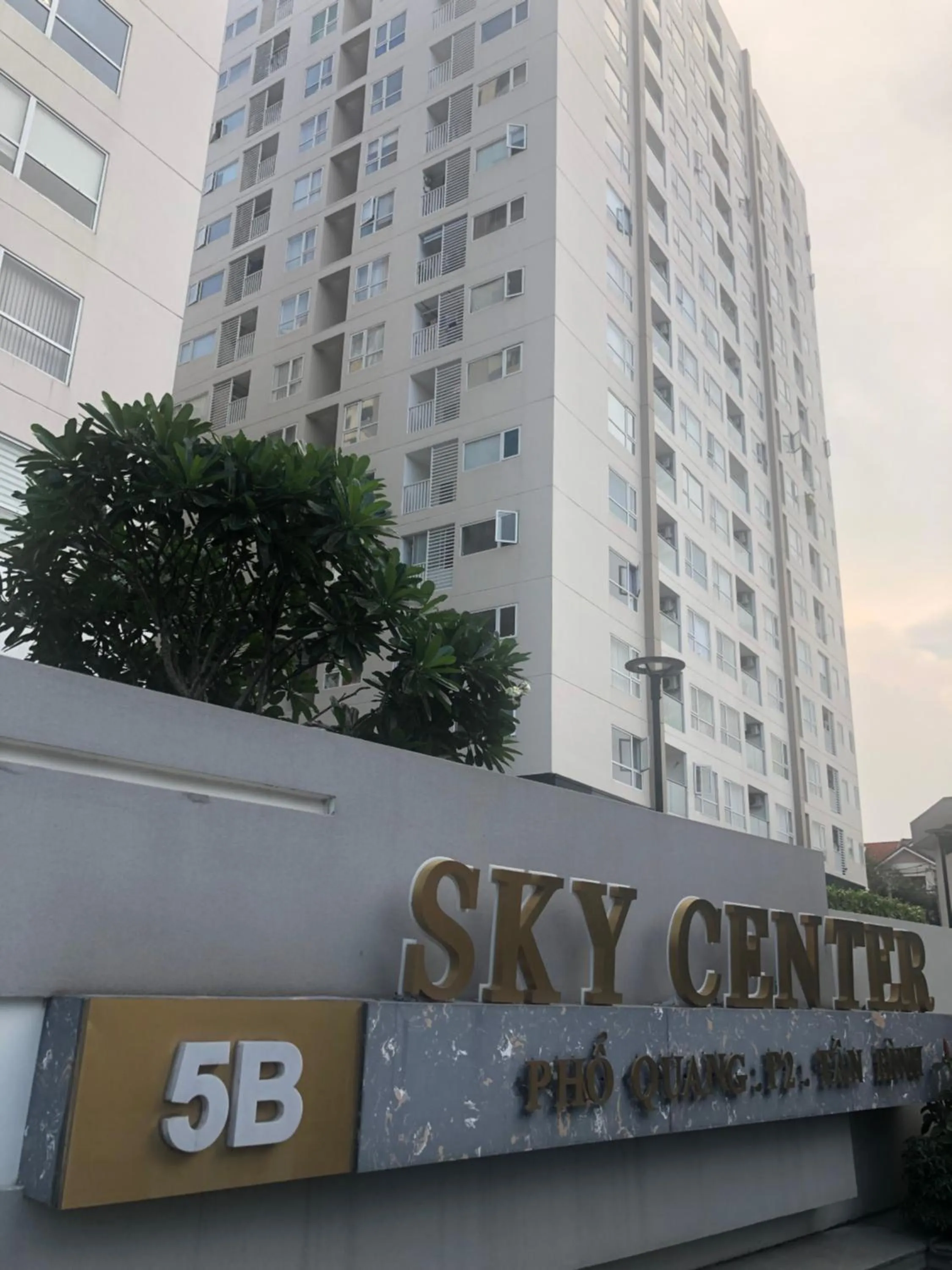 Property building in SKYHOMES - Tan Son Nhat Airport Homestay