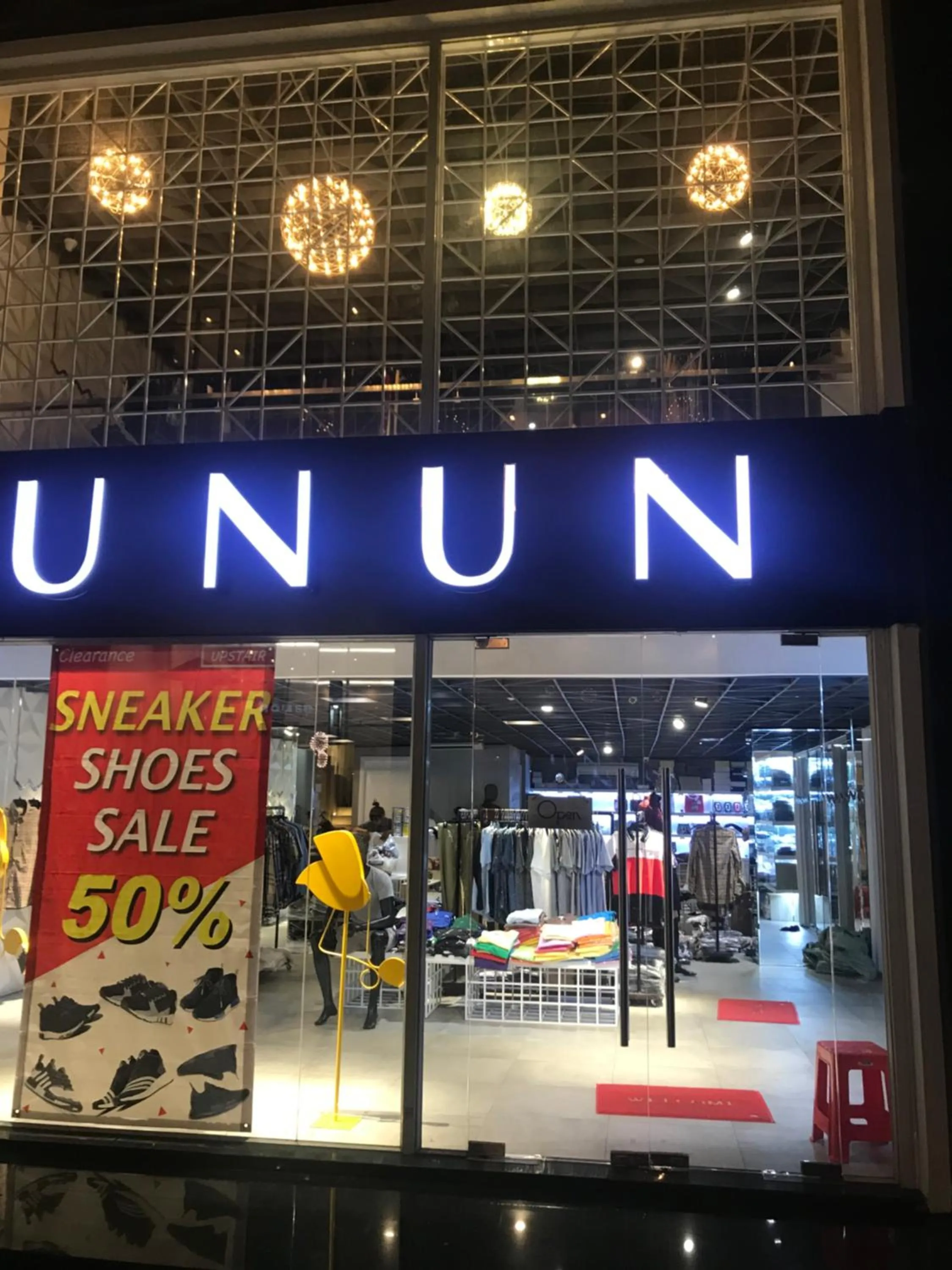 SKYHOMES - Tan Son Nhat Airport Homestay