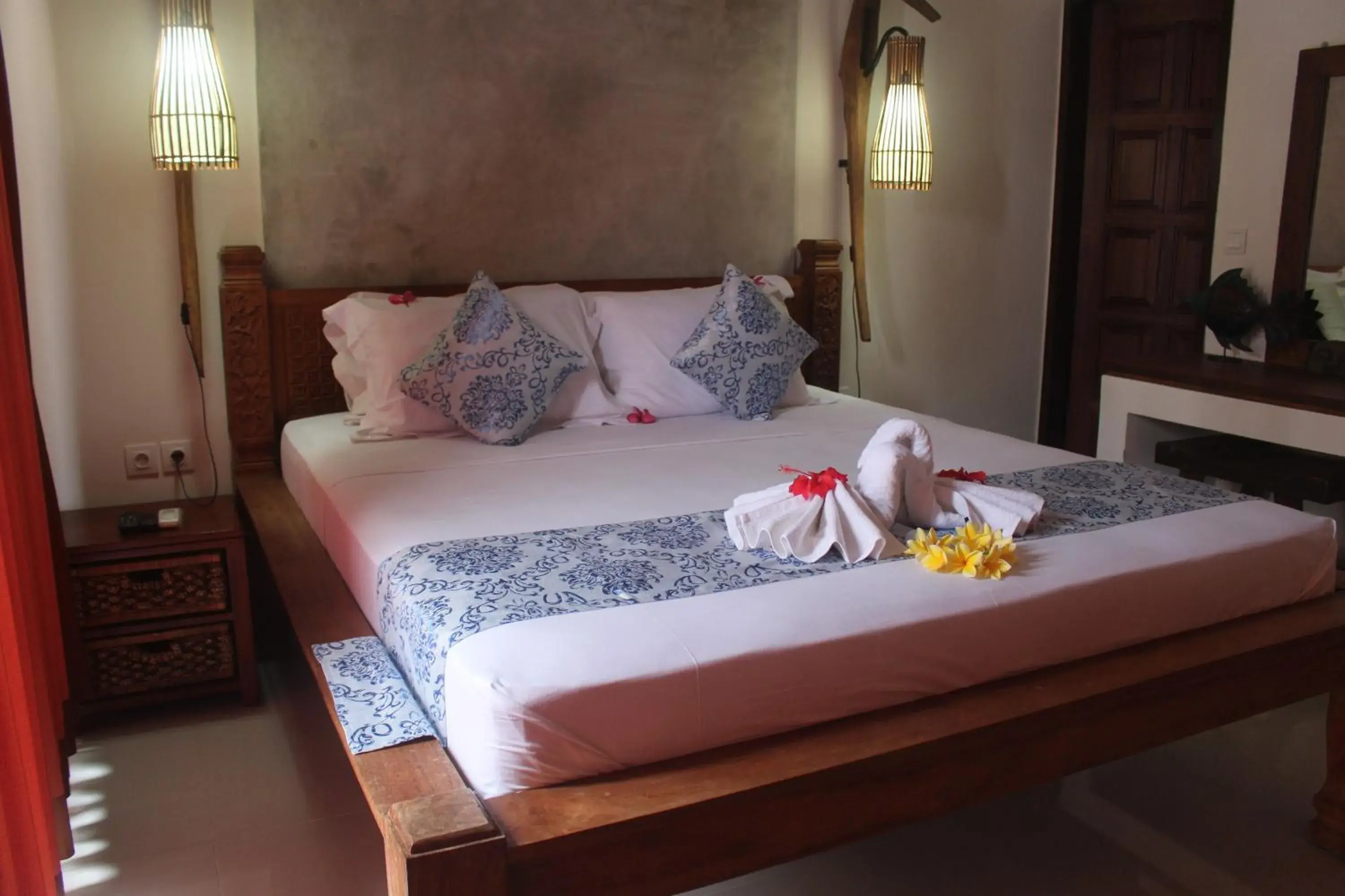 Bathroom, Bed in Jukung Villas Kuta