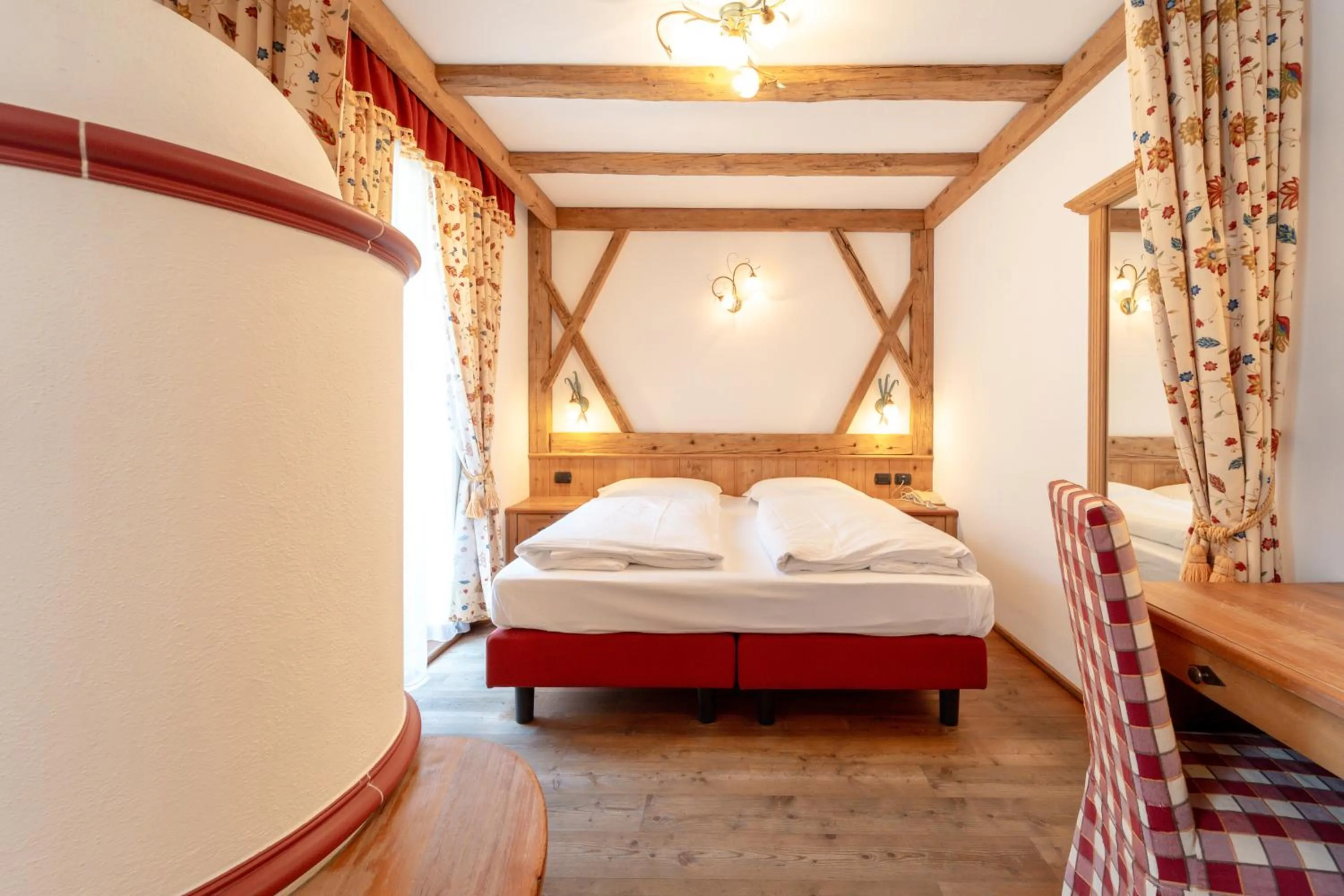 Bedroom, Bed in Hotel Laurin