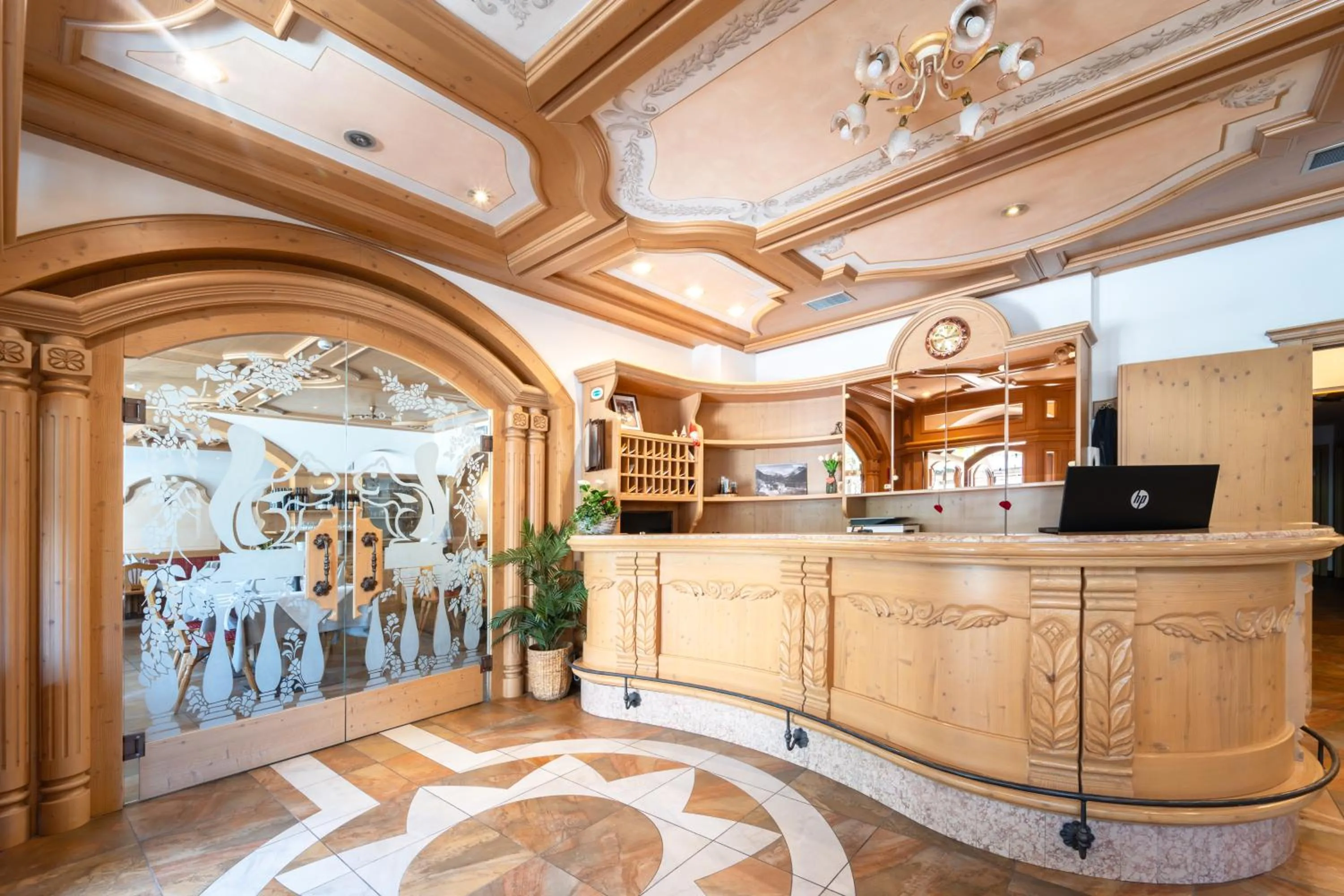 Lobby or reception in Hotel Laurin