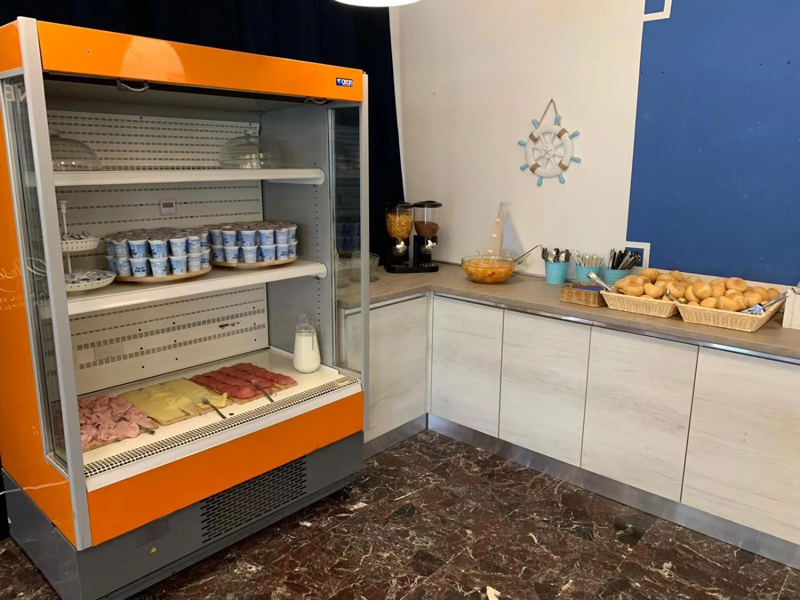 Buffet breakfast in Hotel Adriatico