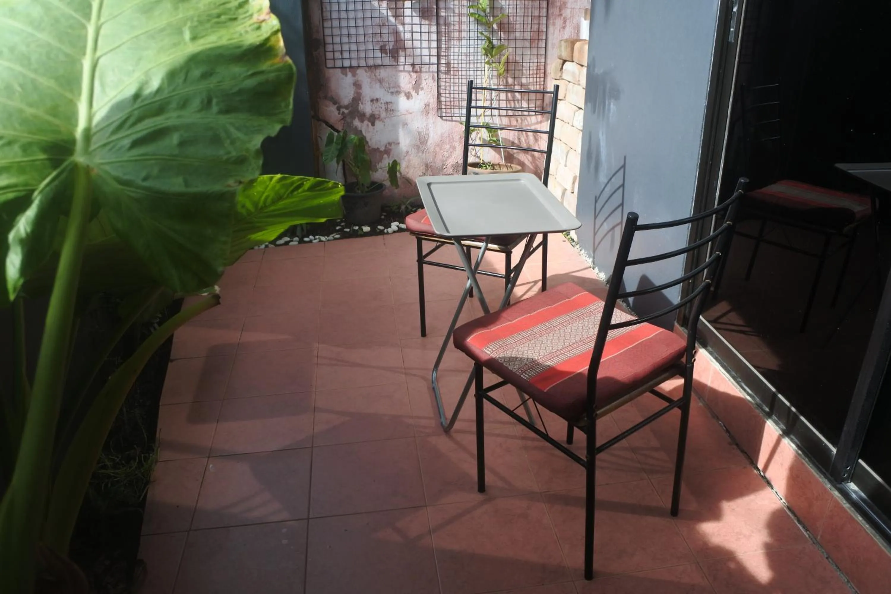 Patio in Hi Karon Beach