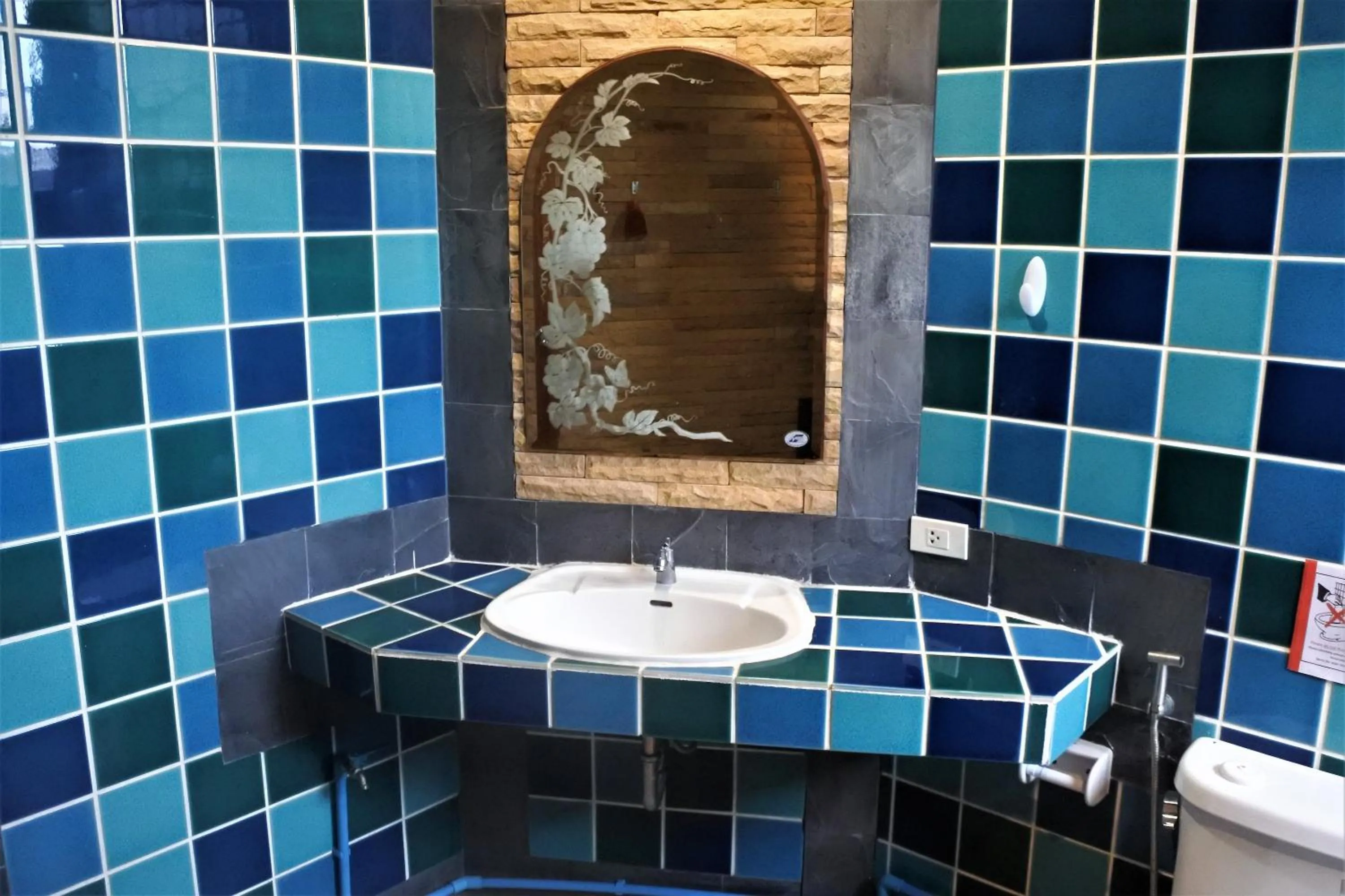 Bathroom in Hi Karon Beach